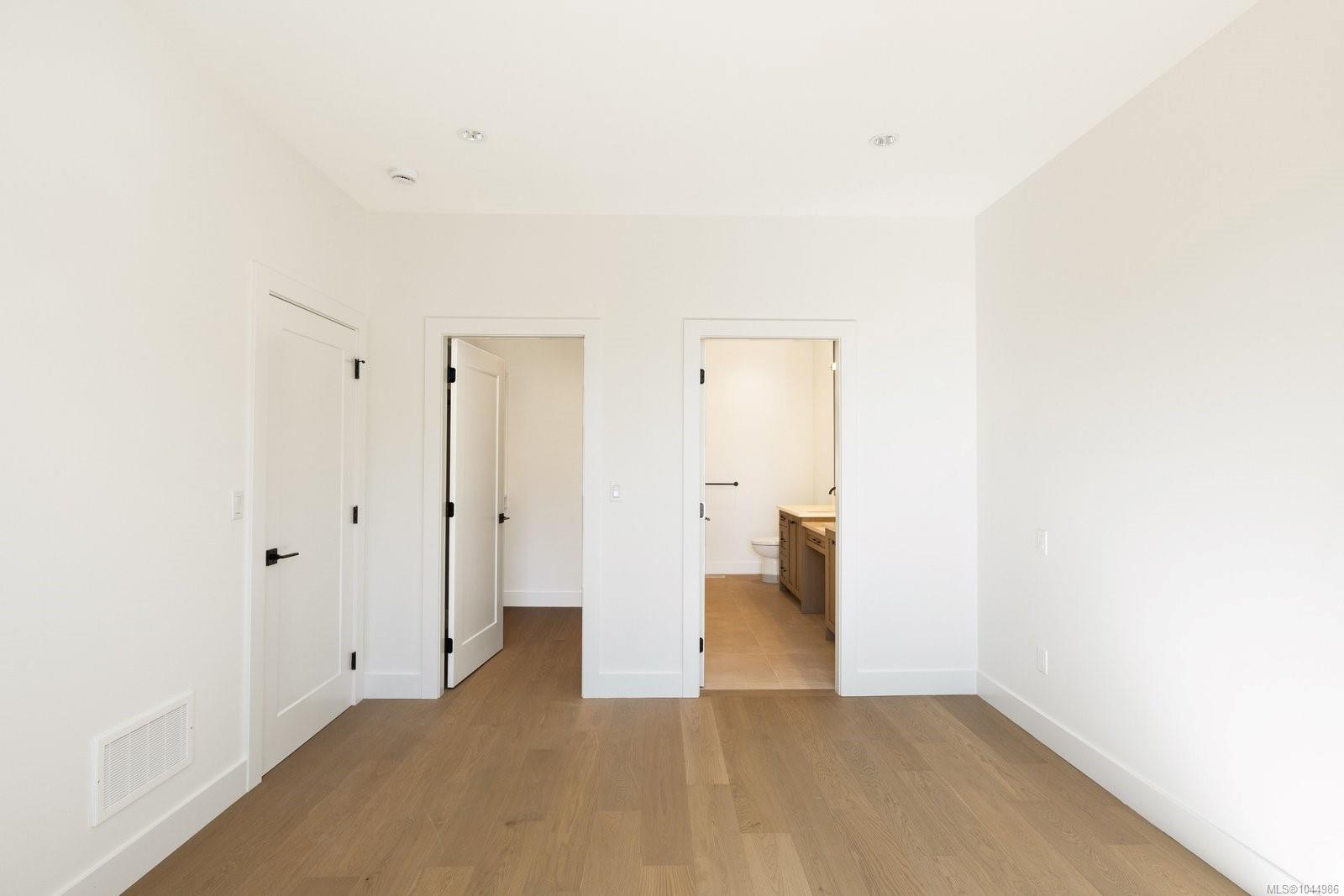 10011 Chicory Pl