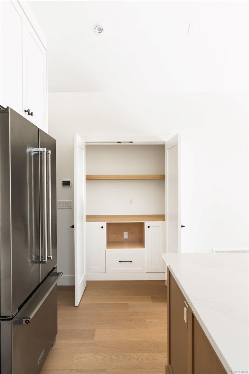 10011 Chicory Pl