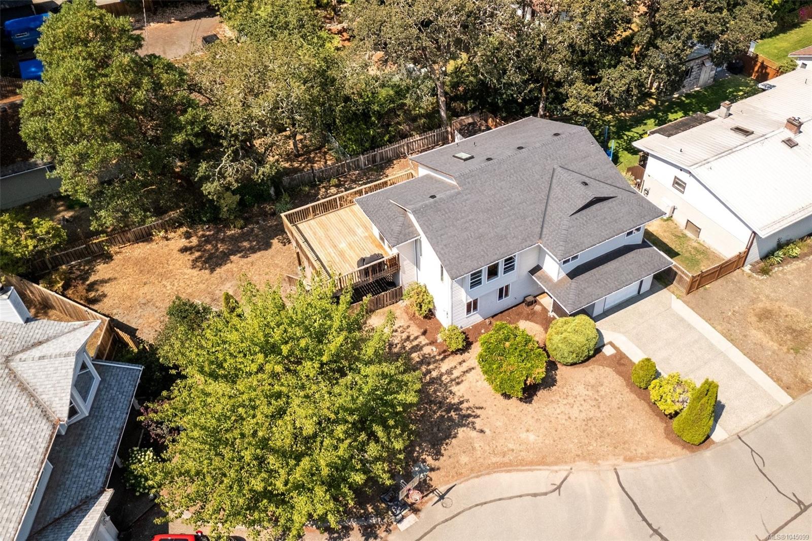 2962 Gladeson Lane