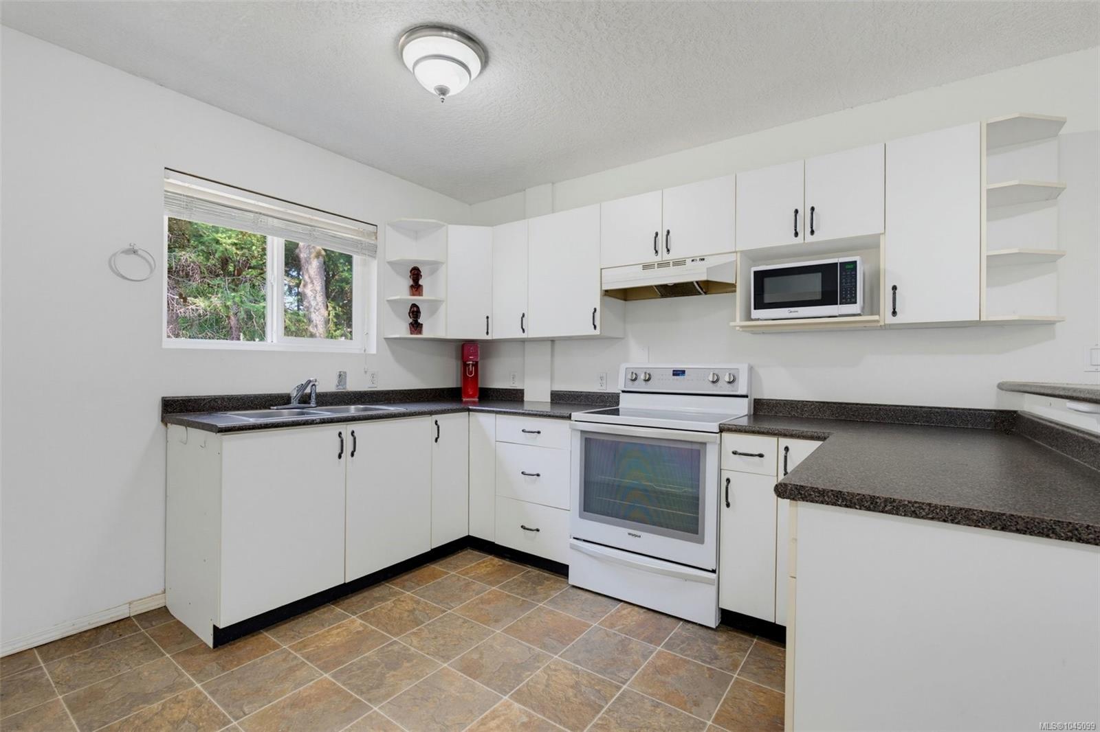 2962 Gladeson Lane
