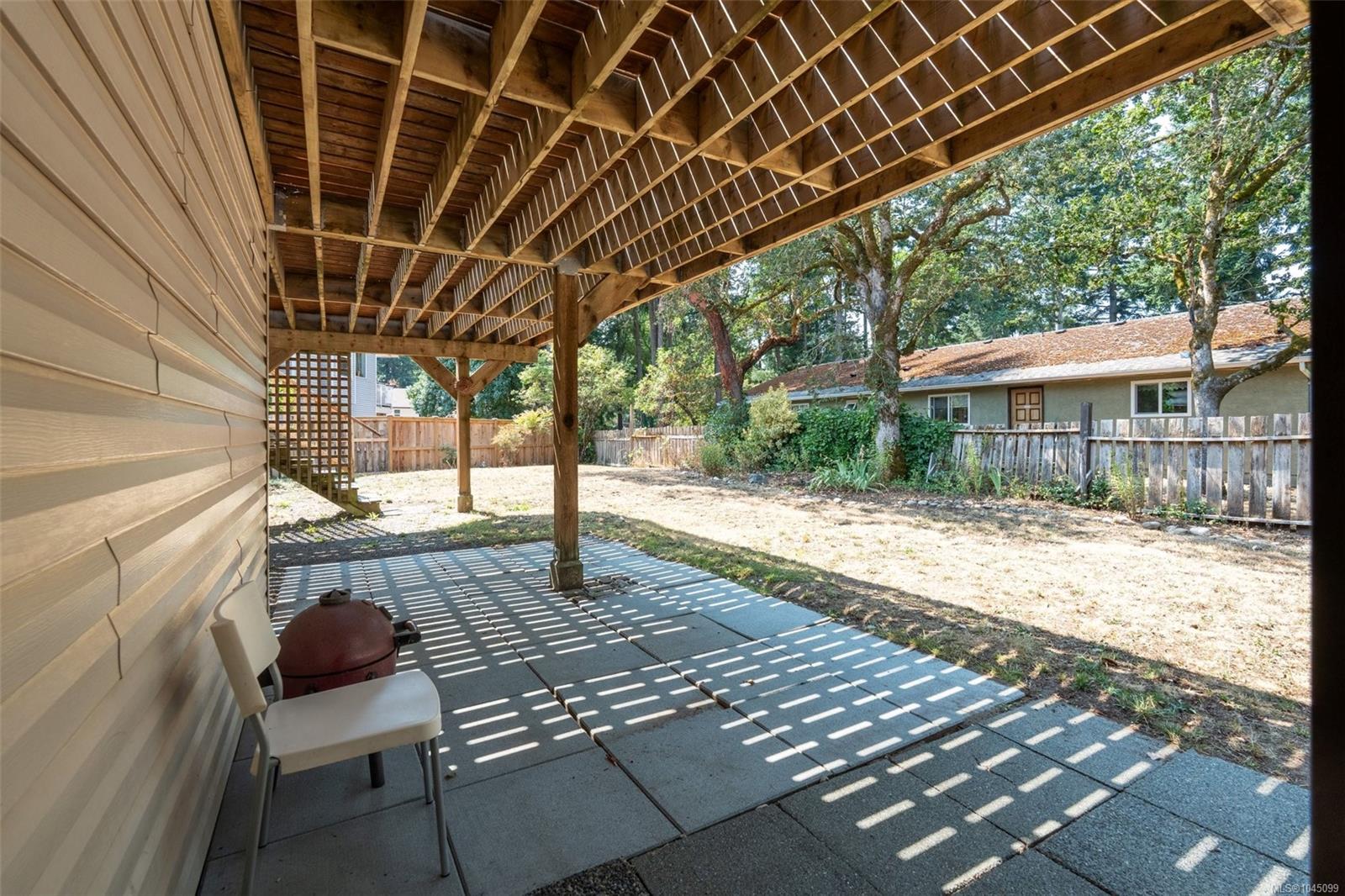 2962 Gladeson Lane