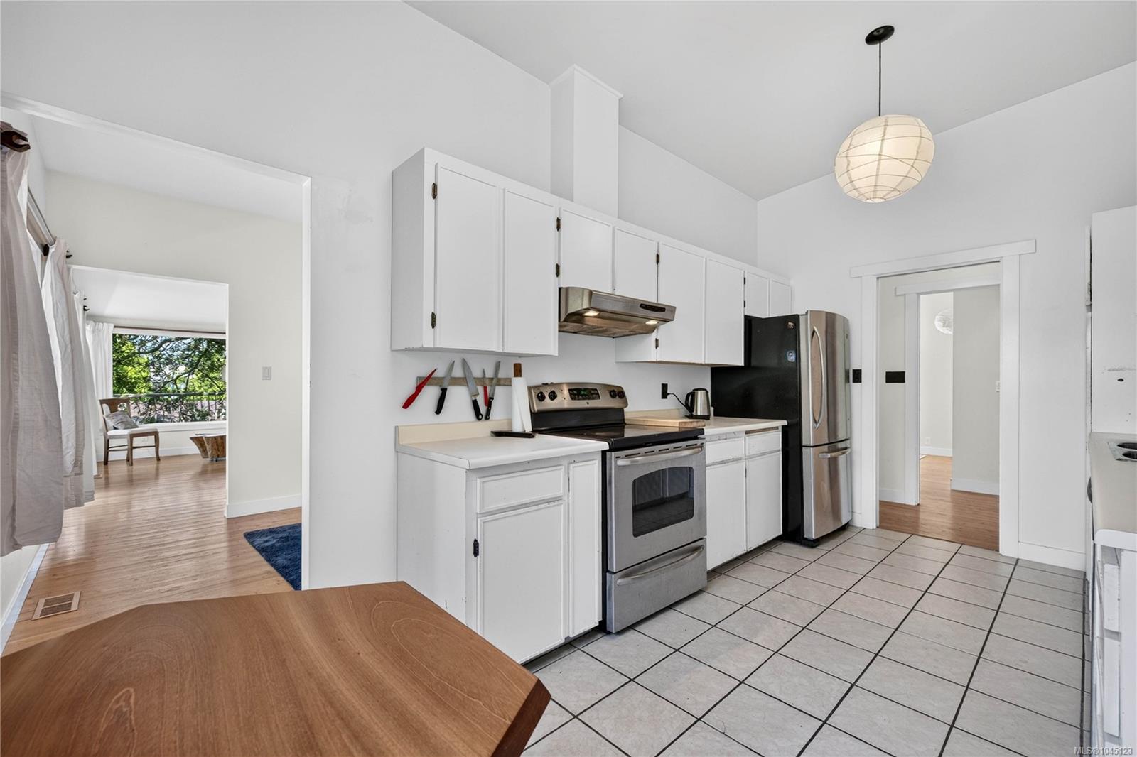 243 Maliview Dr