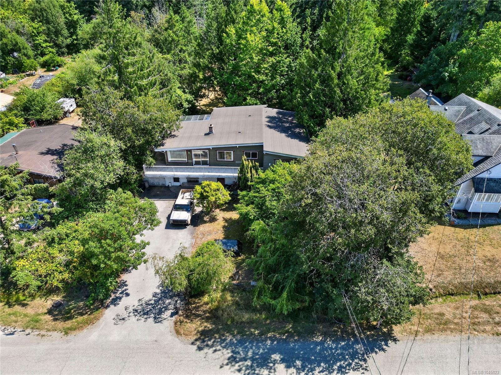 243 Maliview Dr