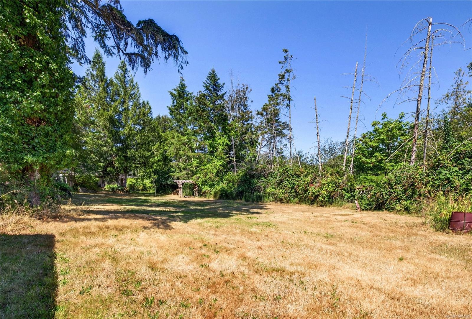 243 Maliview Dr