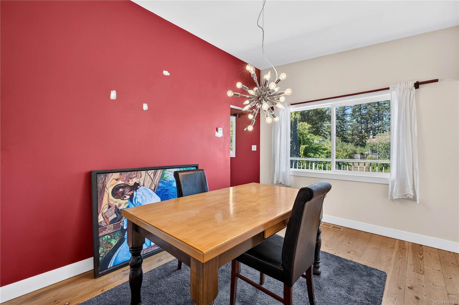 243 Maliview Dr