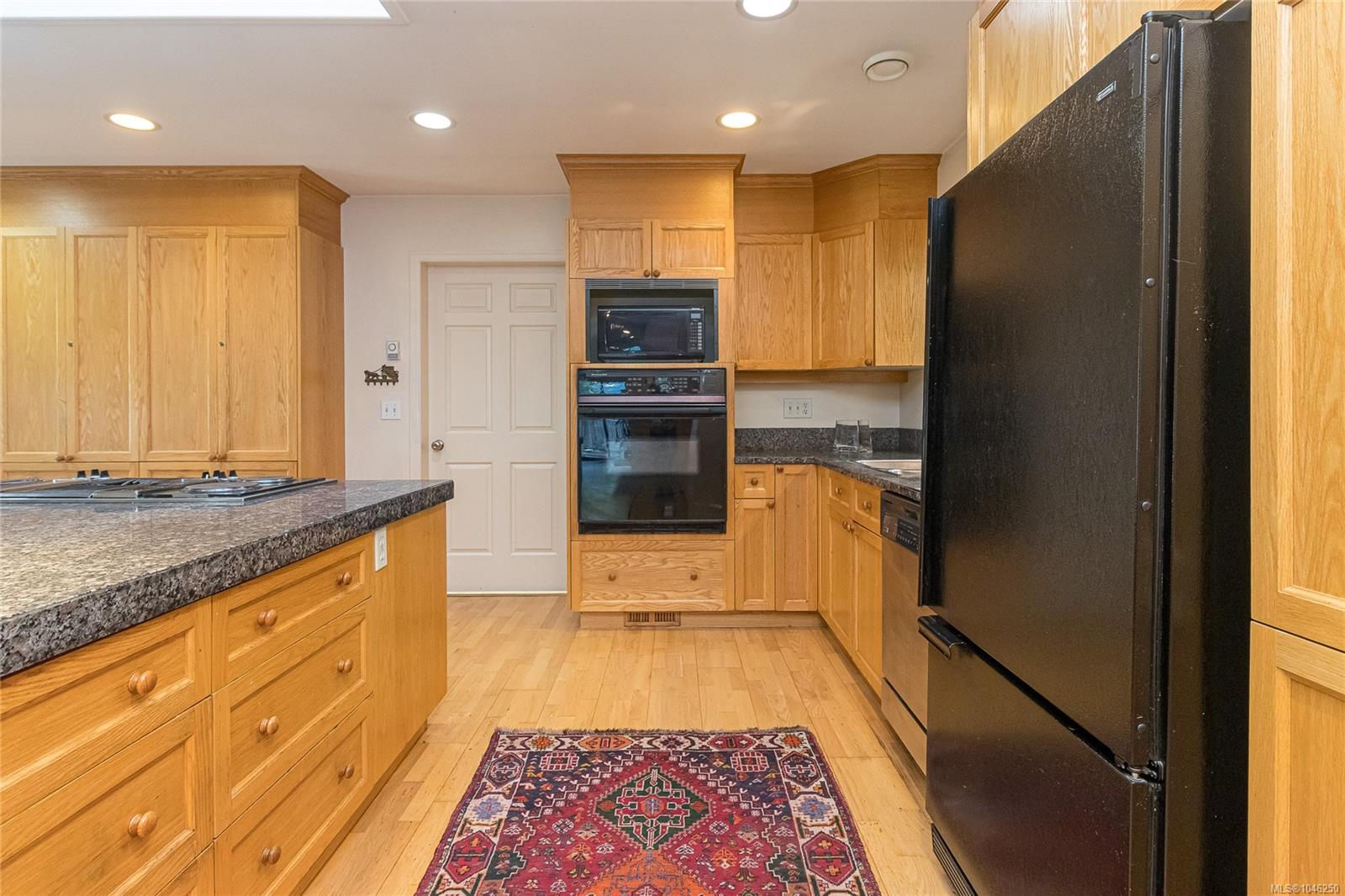 2680 Arbutus Rd