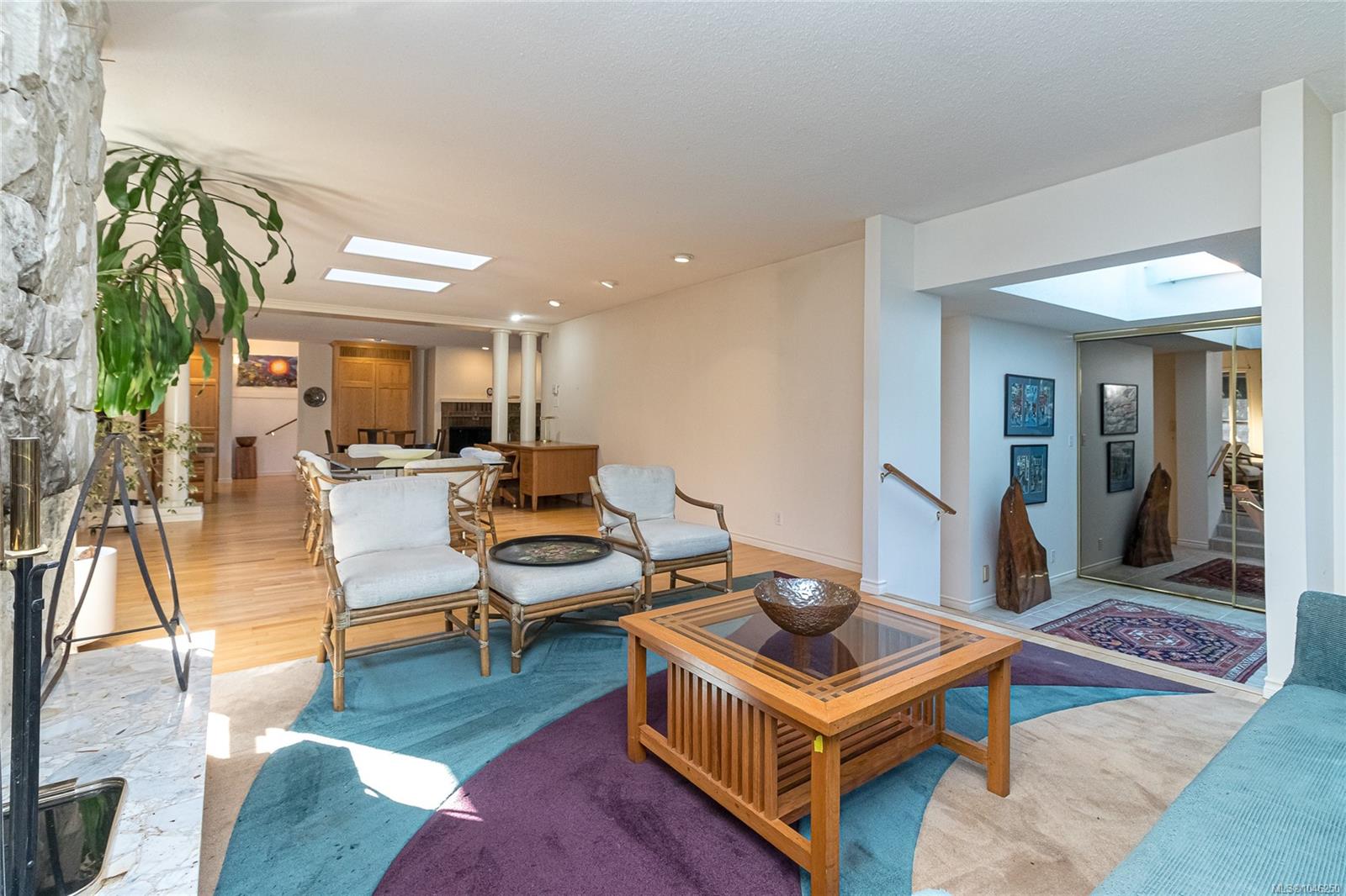 2680 Arbutus Rd