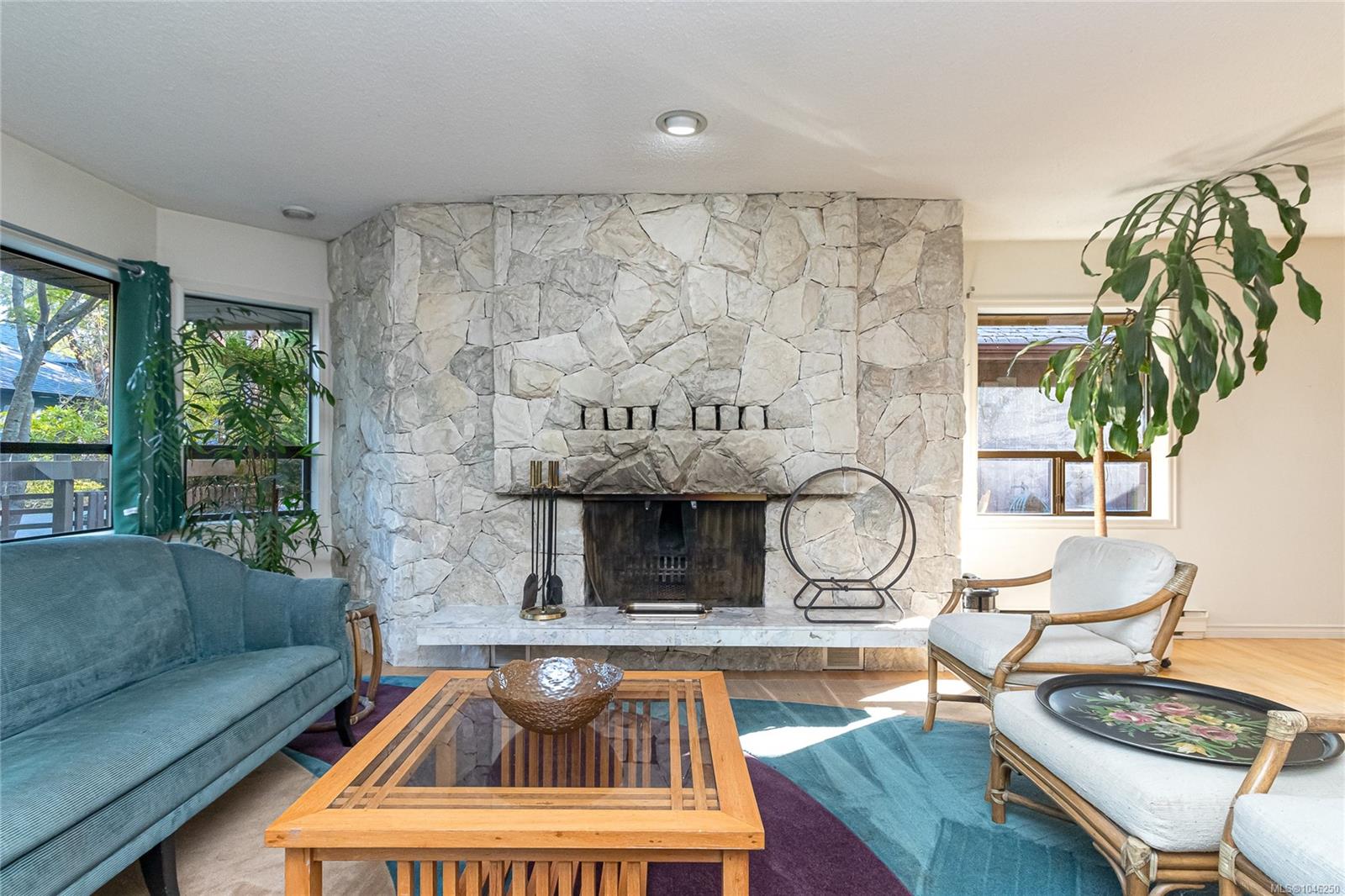 2680 Arbutus Rd