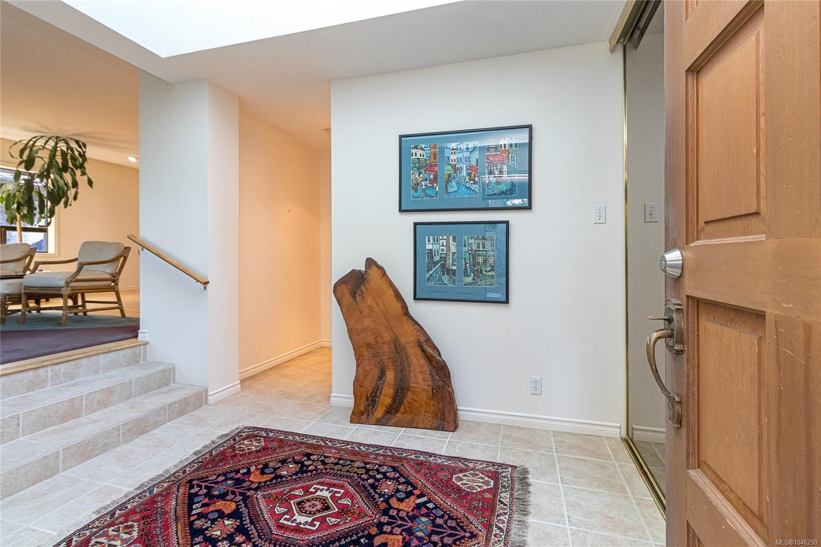 2680 Arbutus Rd