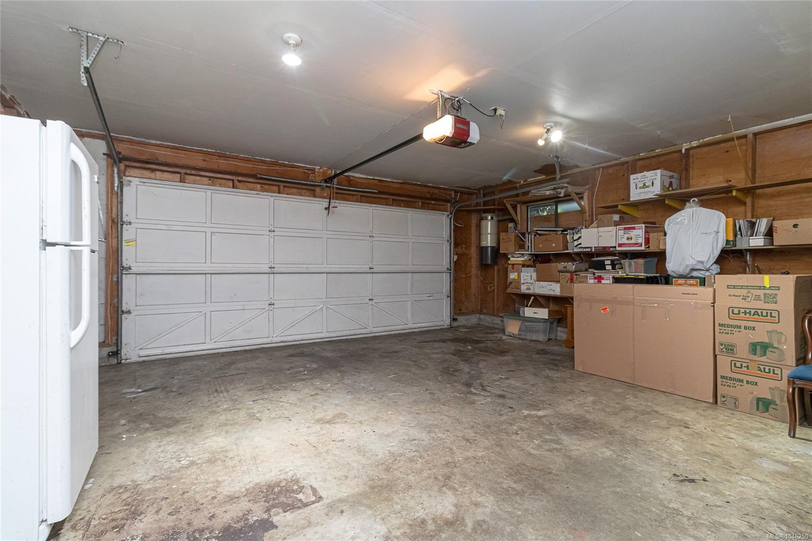 2680 Arbutus Rd