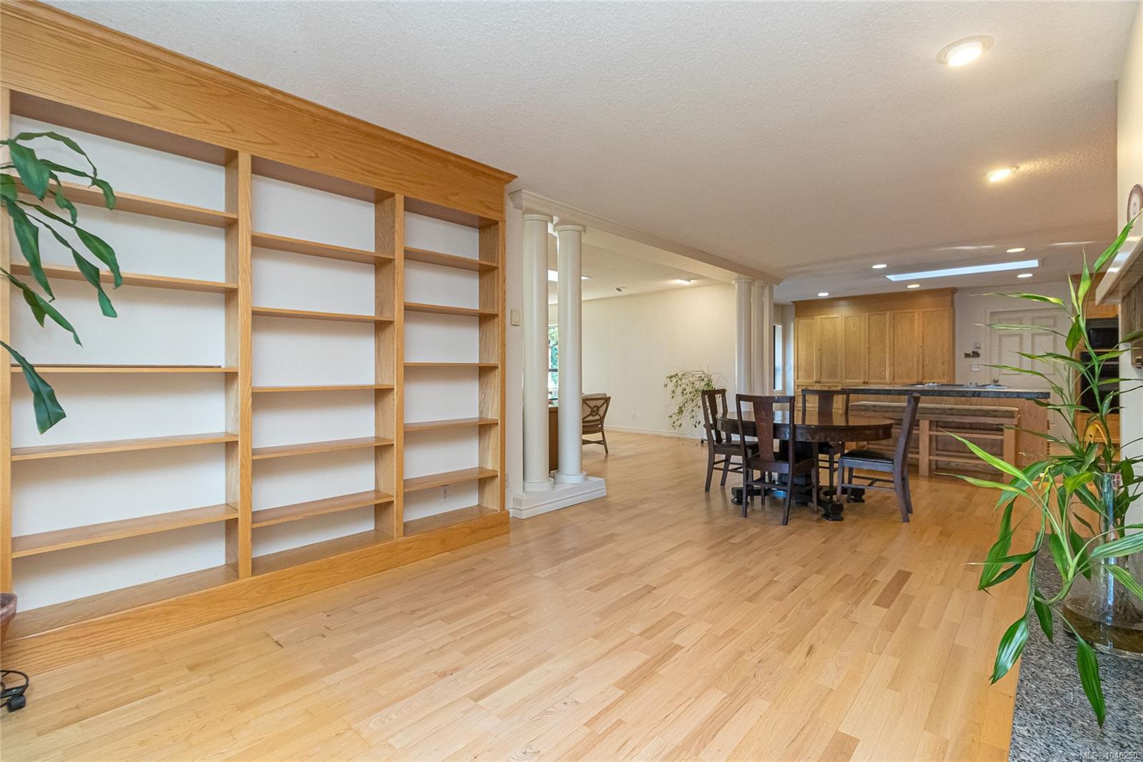 2680 Arbutus Rd