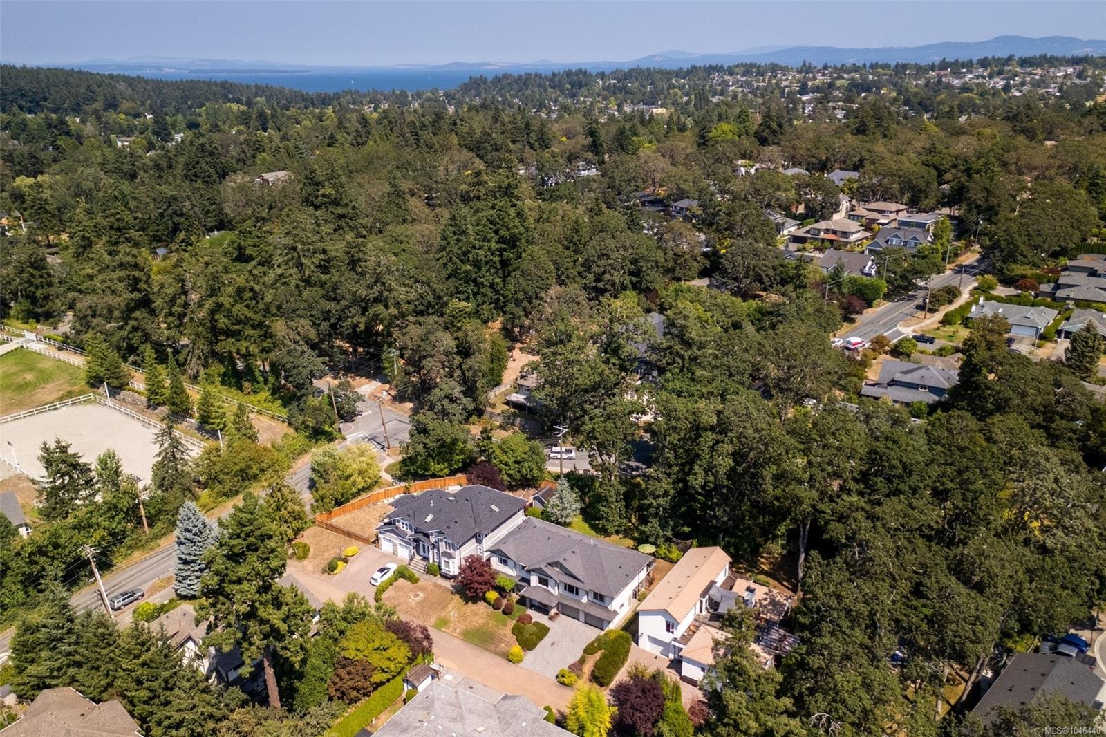 1489 Mt. Douglas Cross Rd