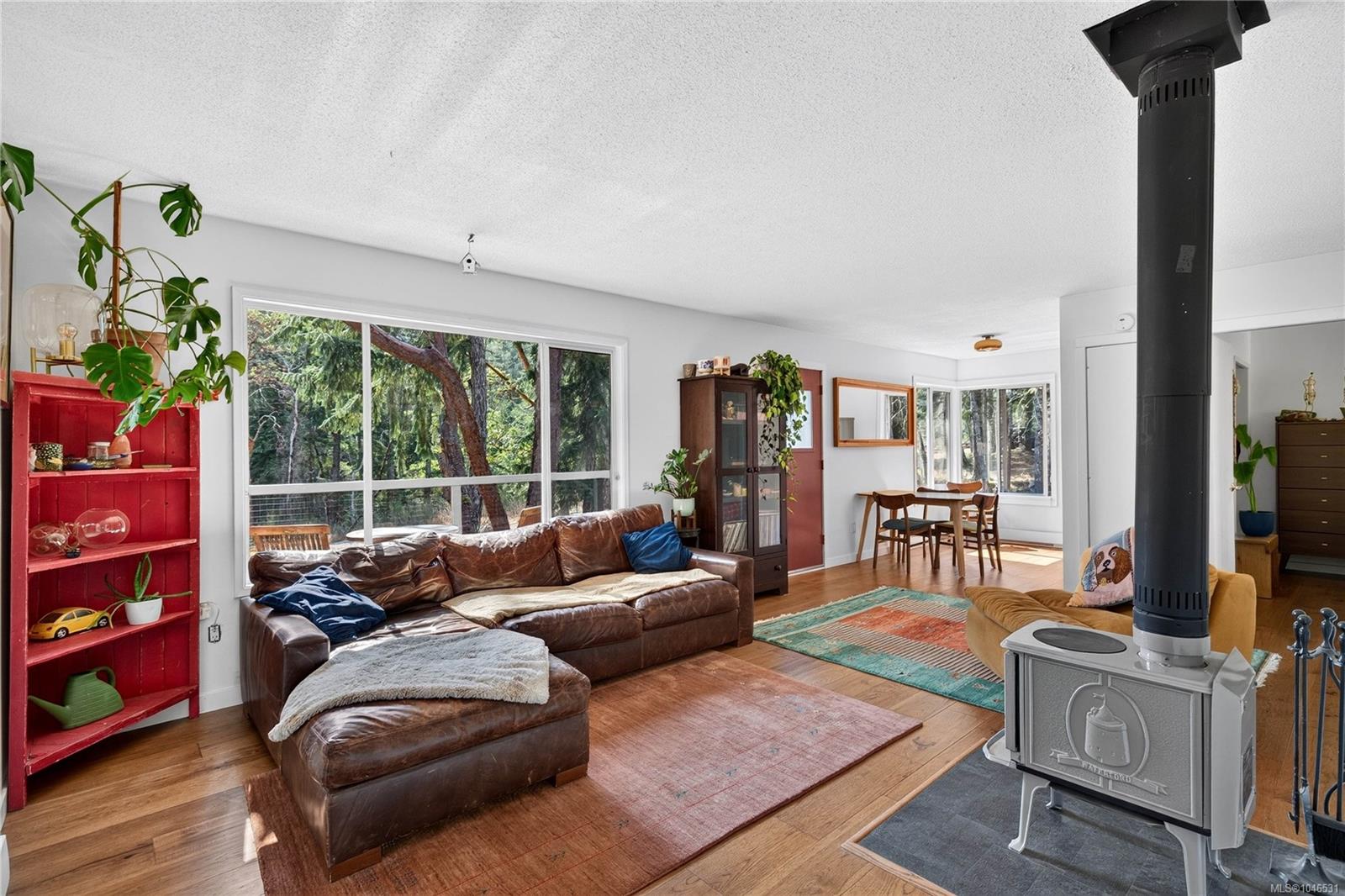 380 Langs Rd