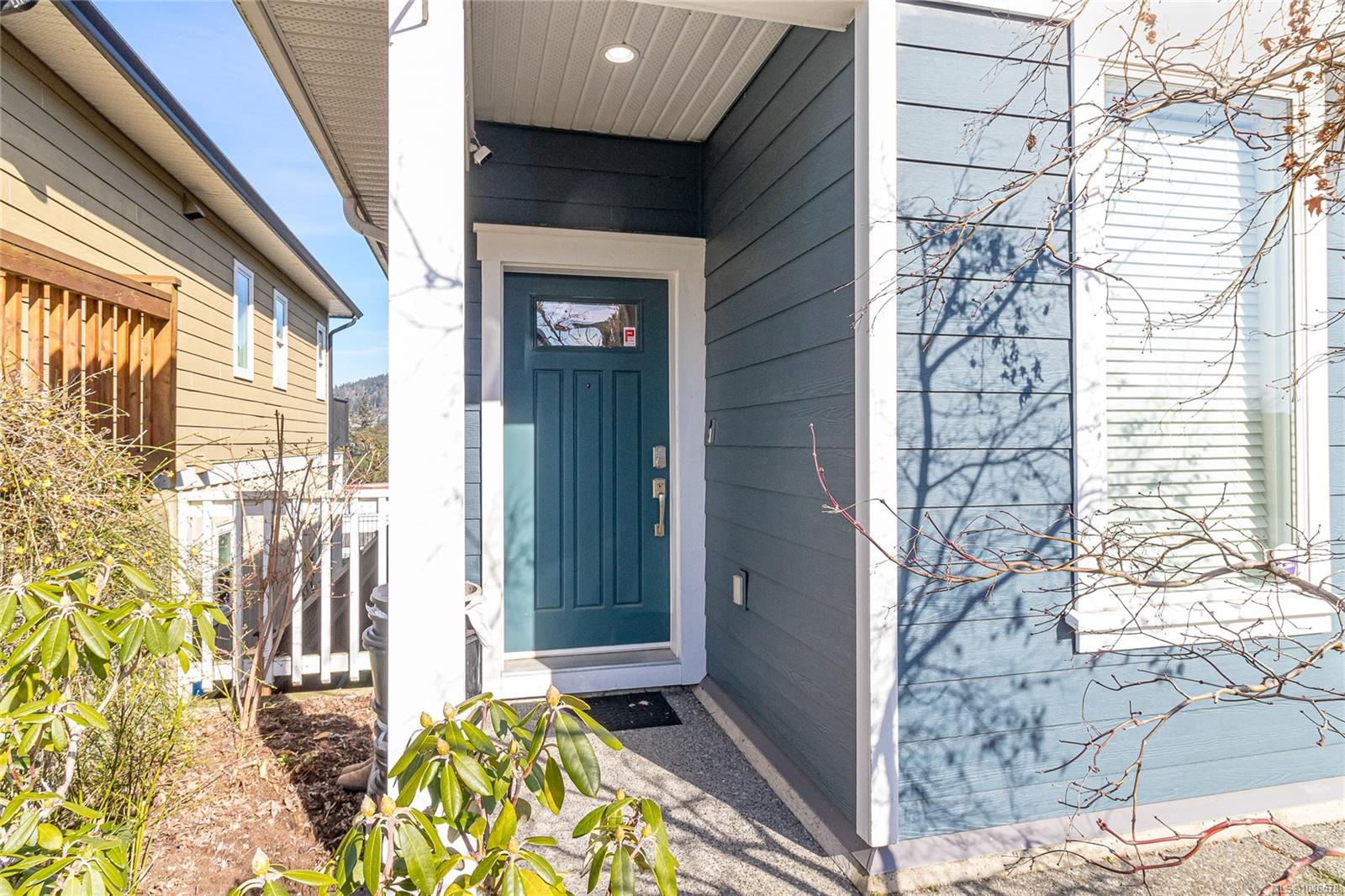 1318 Artesian Crt