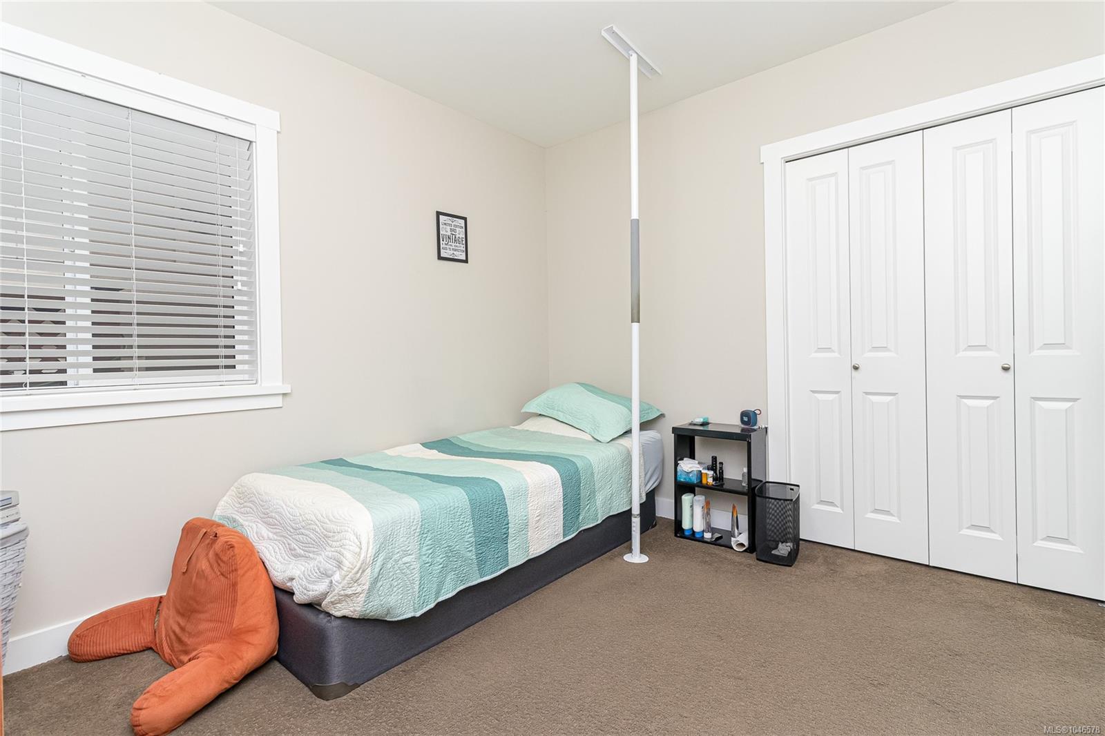 1318 Artesian Crt