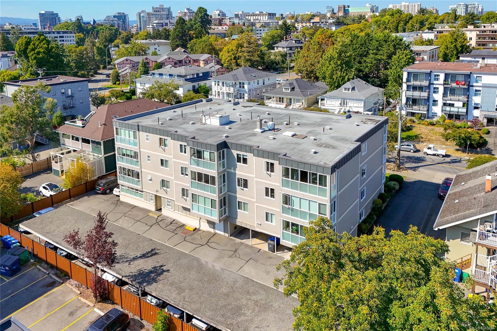 1035 Southgate St #203
