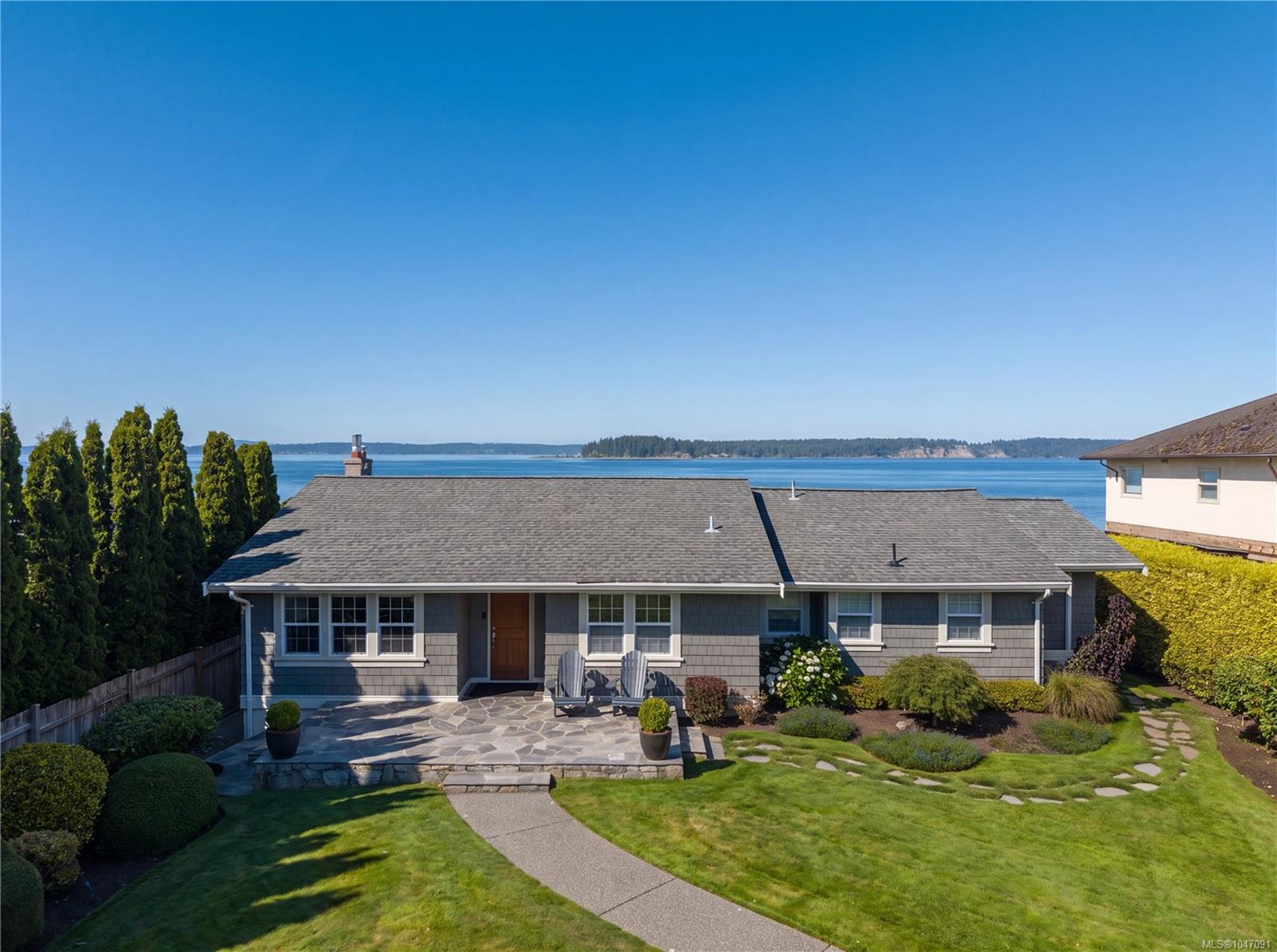 8585 Lochside Dr