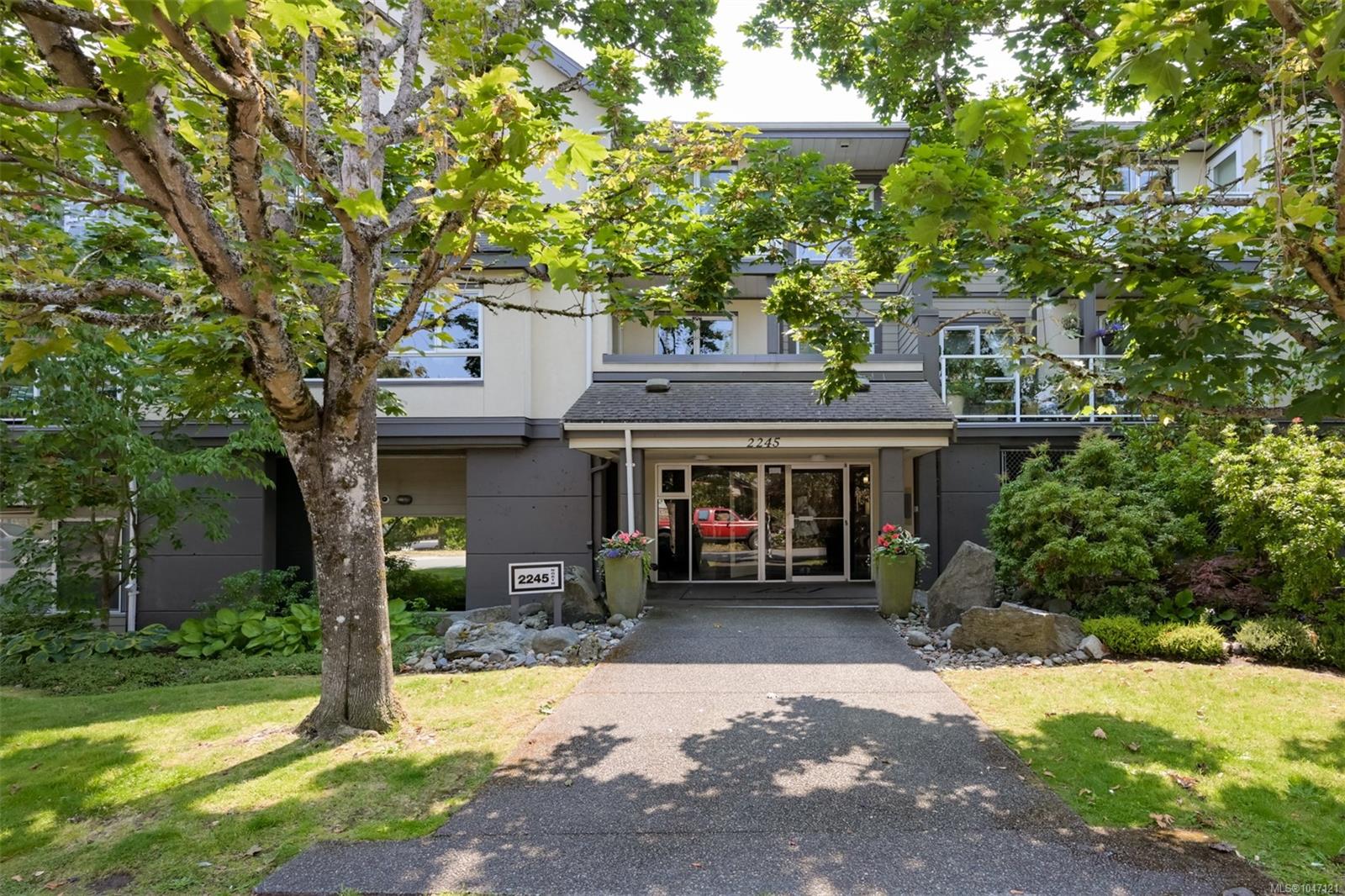2245 James White Blvd #105