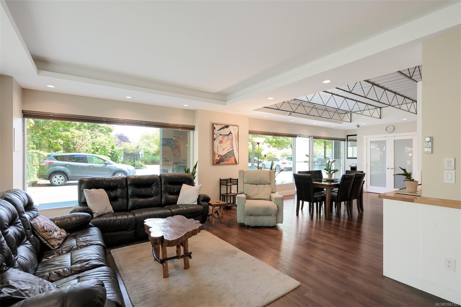 2245 James White Blvd #105