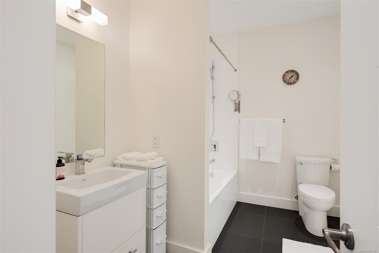 2245 James White Blvd #105