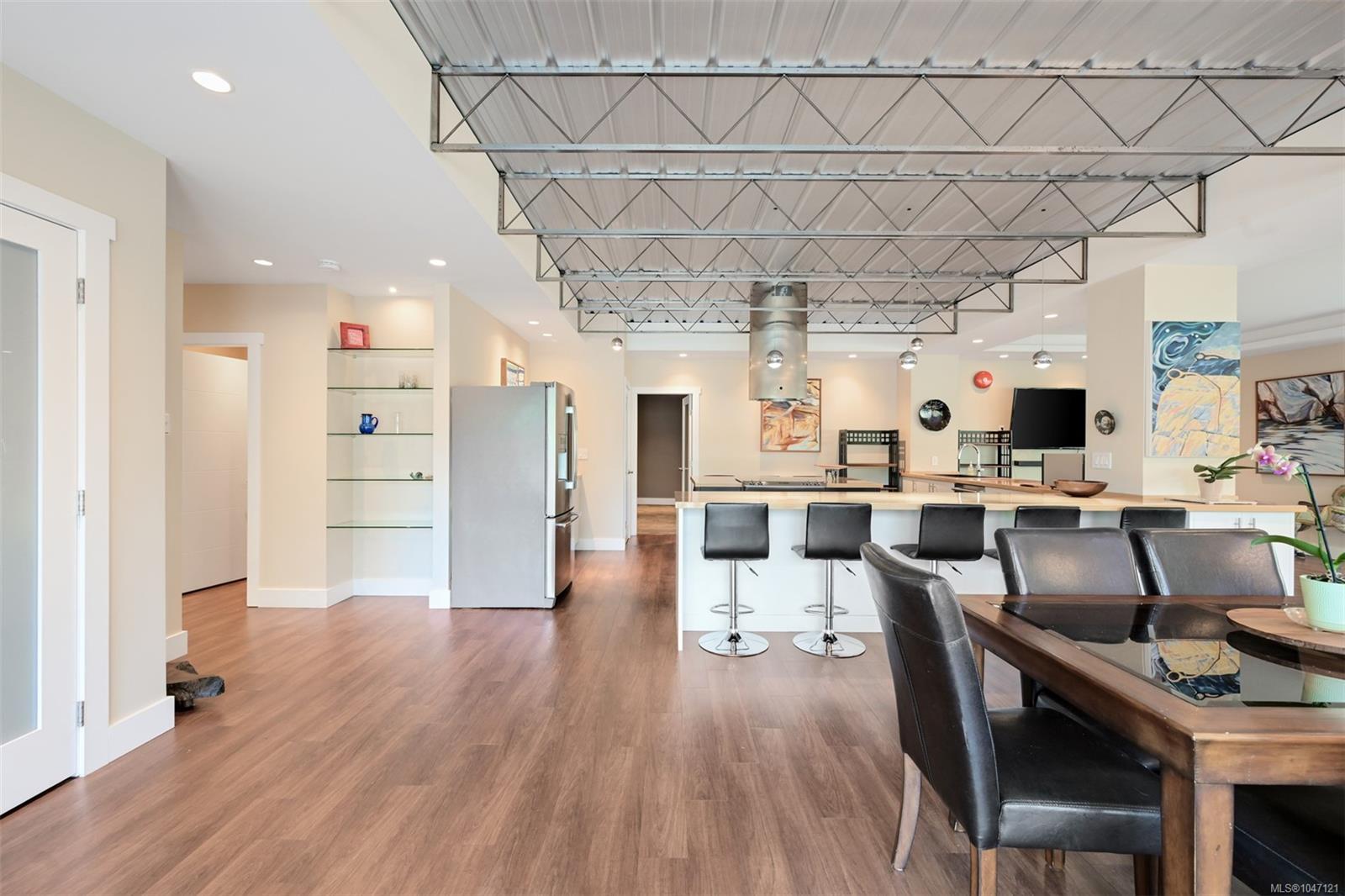 2245 James White Blvd #105