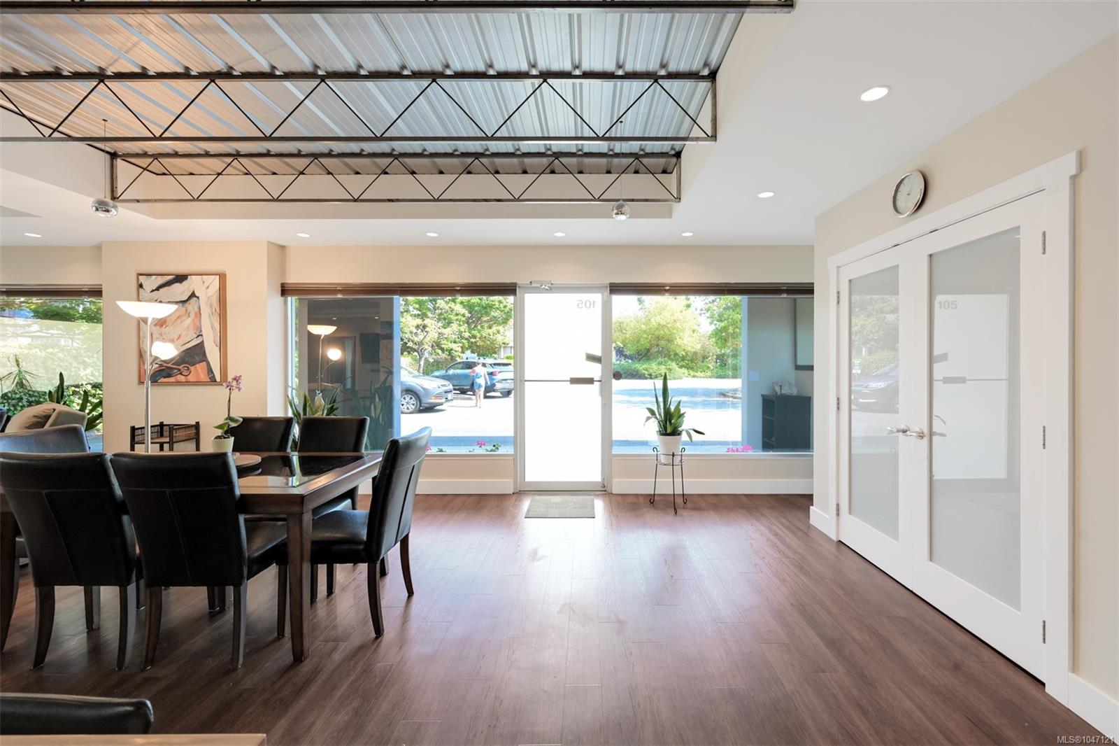 2245 James White Blvd #105