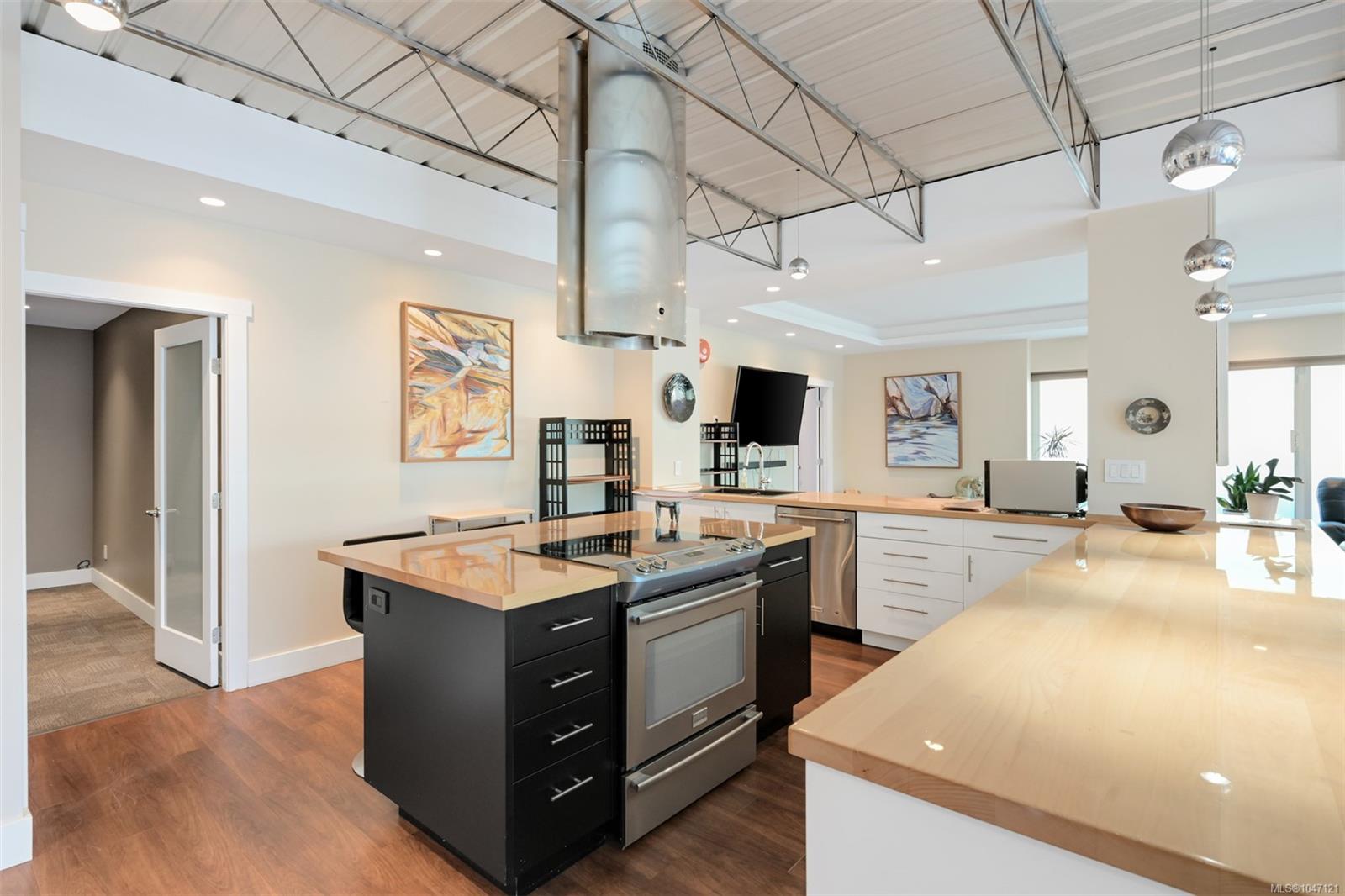 2245 James White Blvd #105