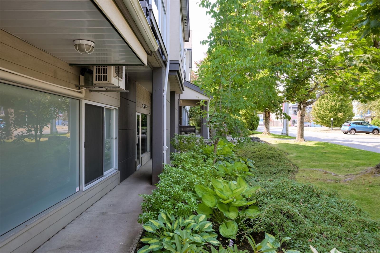 2245 James White Blvd #105