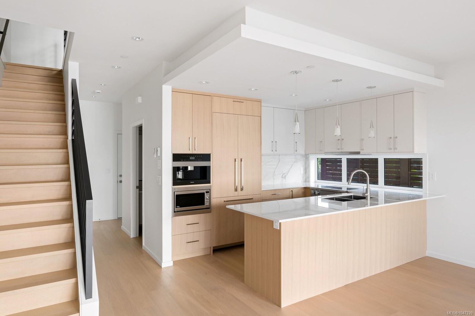 2525 Rothesay Ave #3