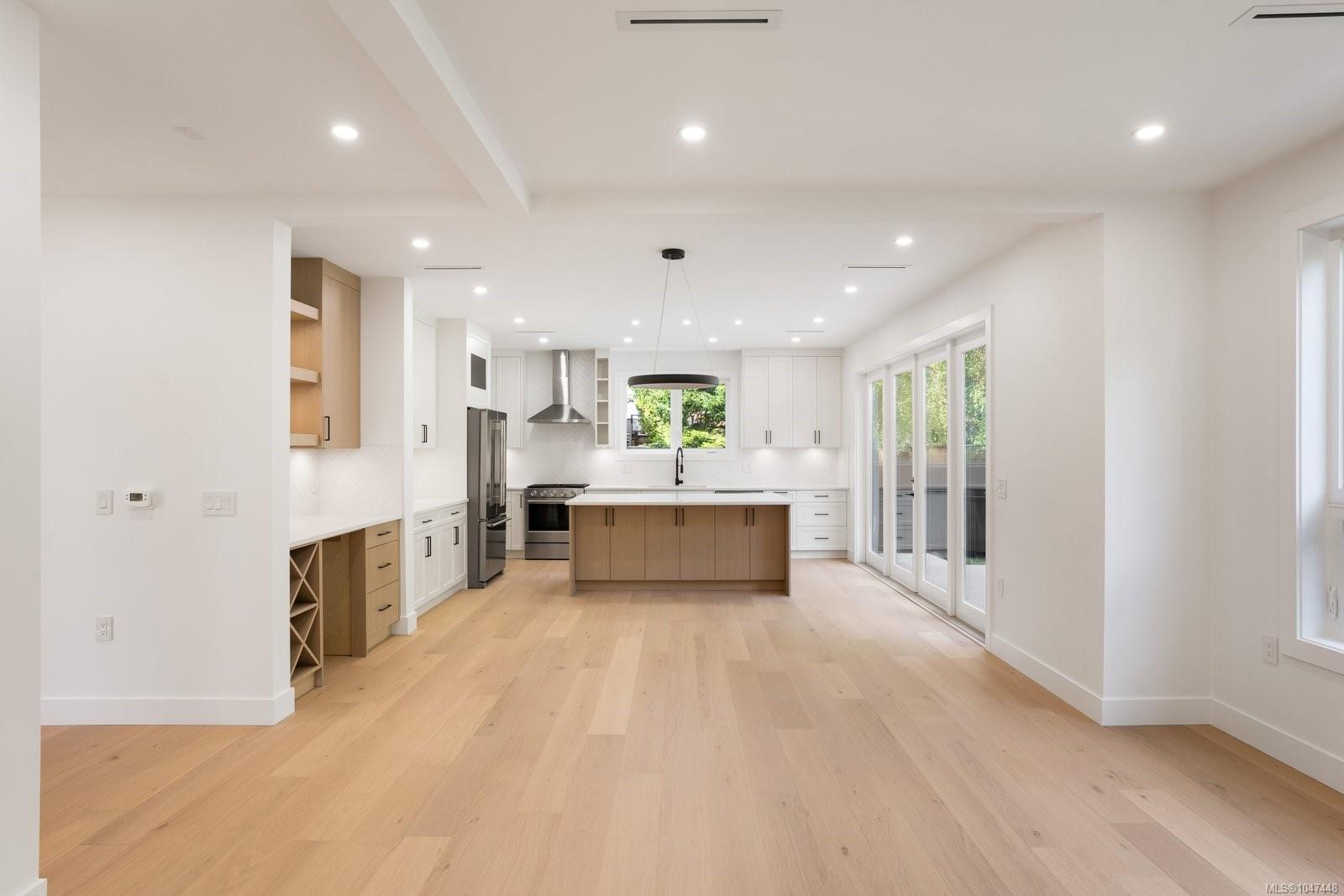 2292 Gail Pl