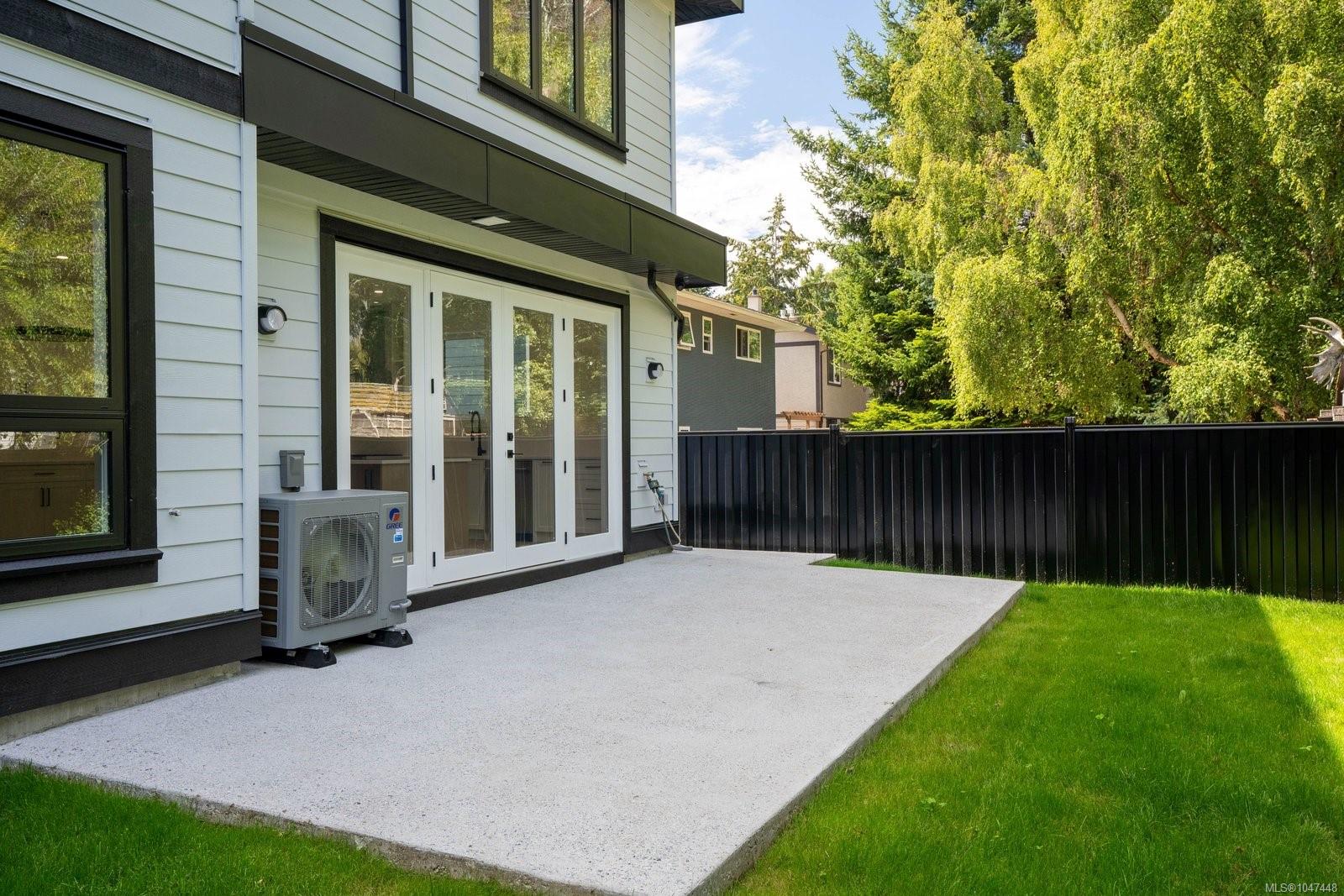 2292 Gail Pl