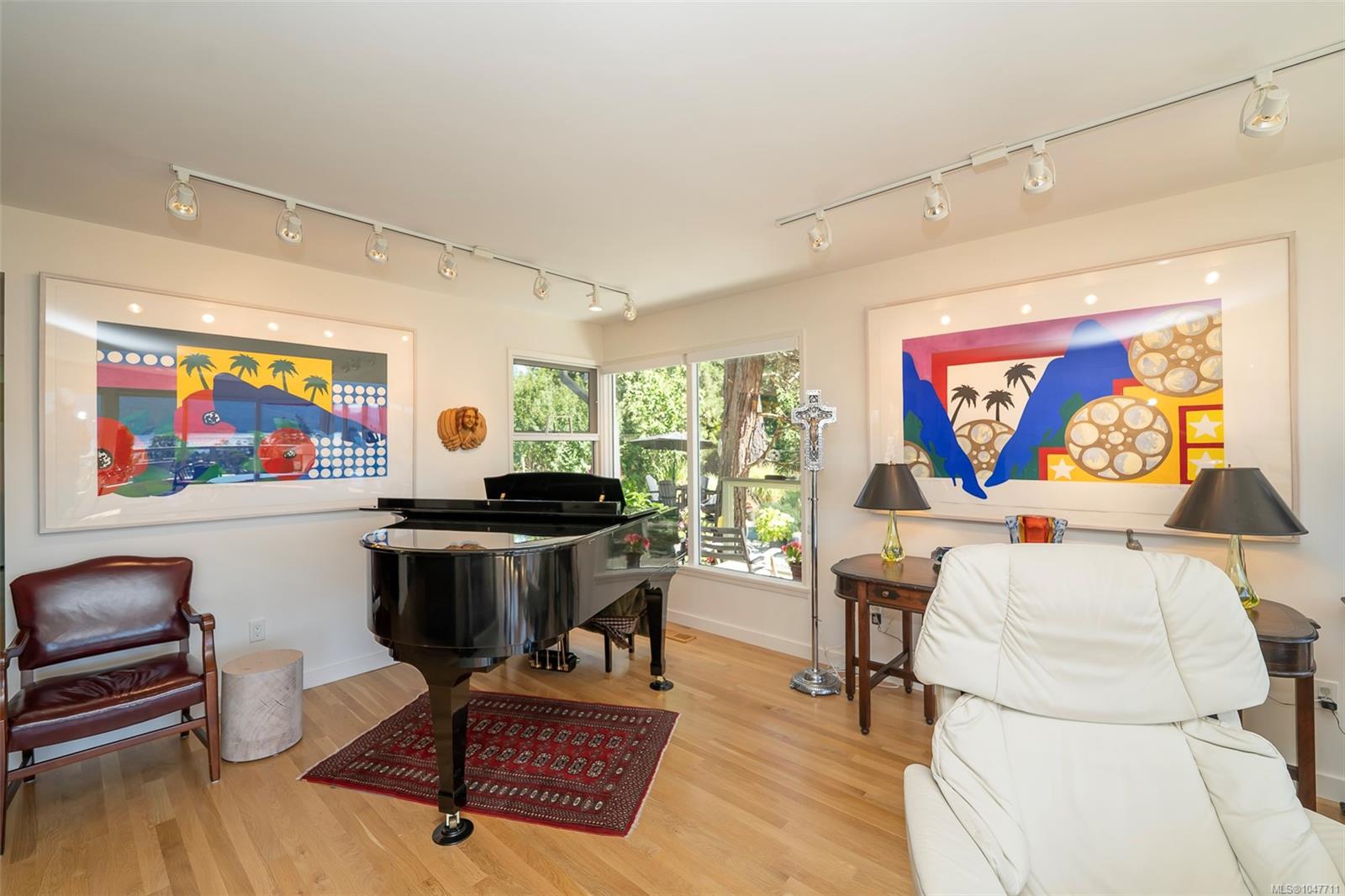 129 Sunset Dr