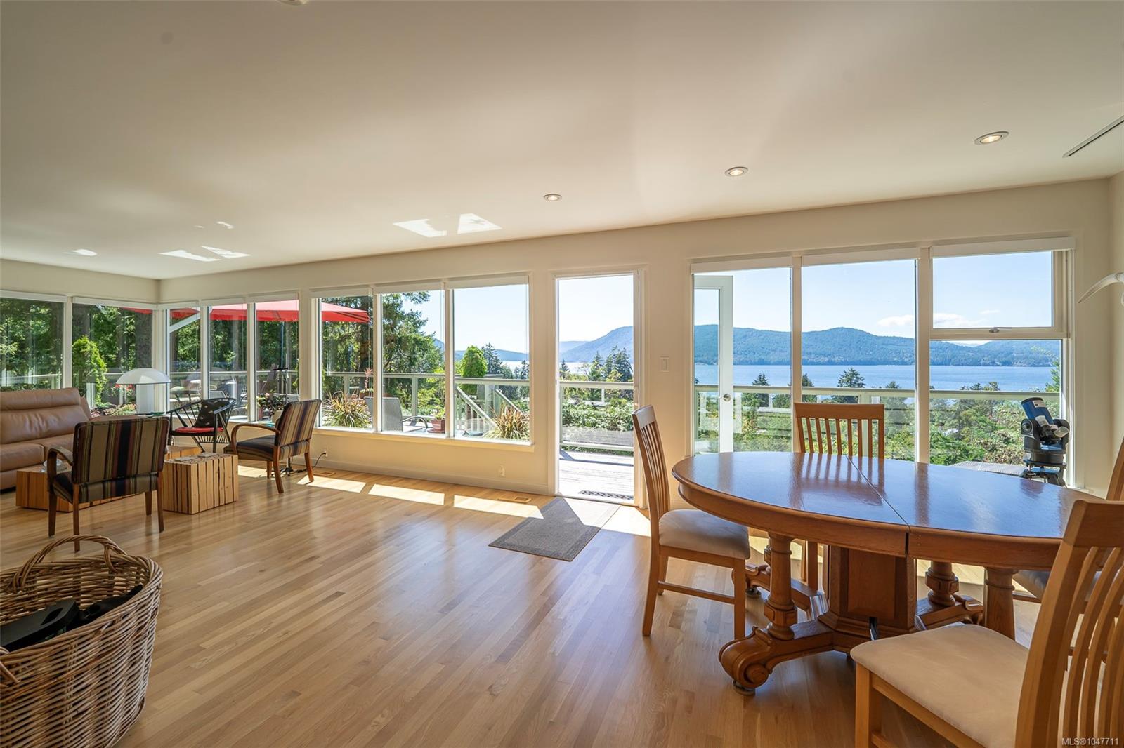 129 Sunset Dr