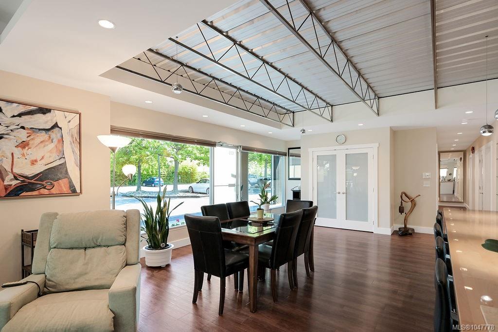 2245 JAMES WHITE Blvd #105