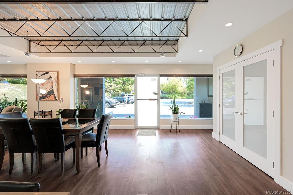 2245 JAMES WHITE Blvd #105