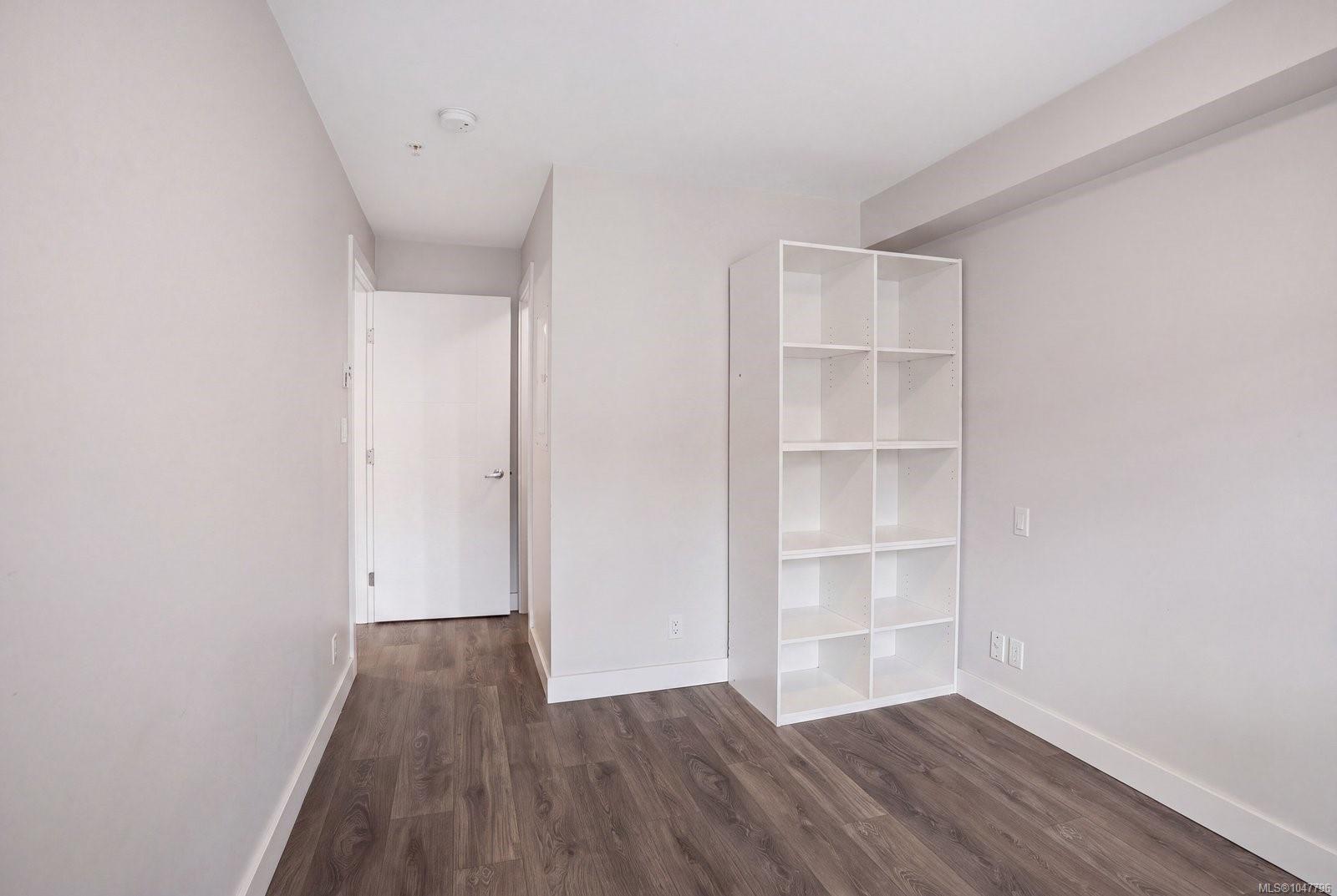 826 Esquimalt Rd Unit: #503
