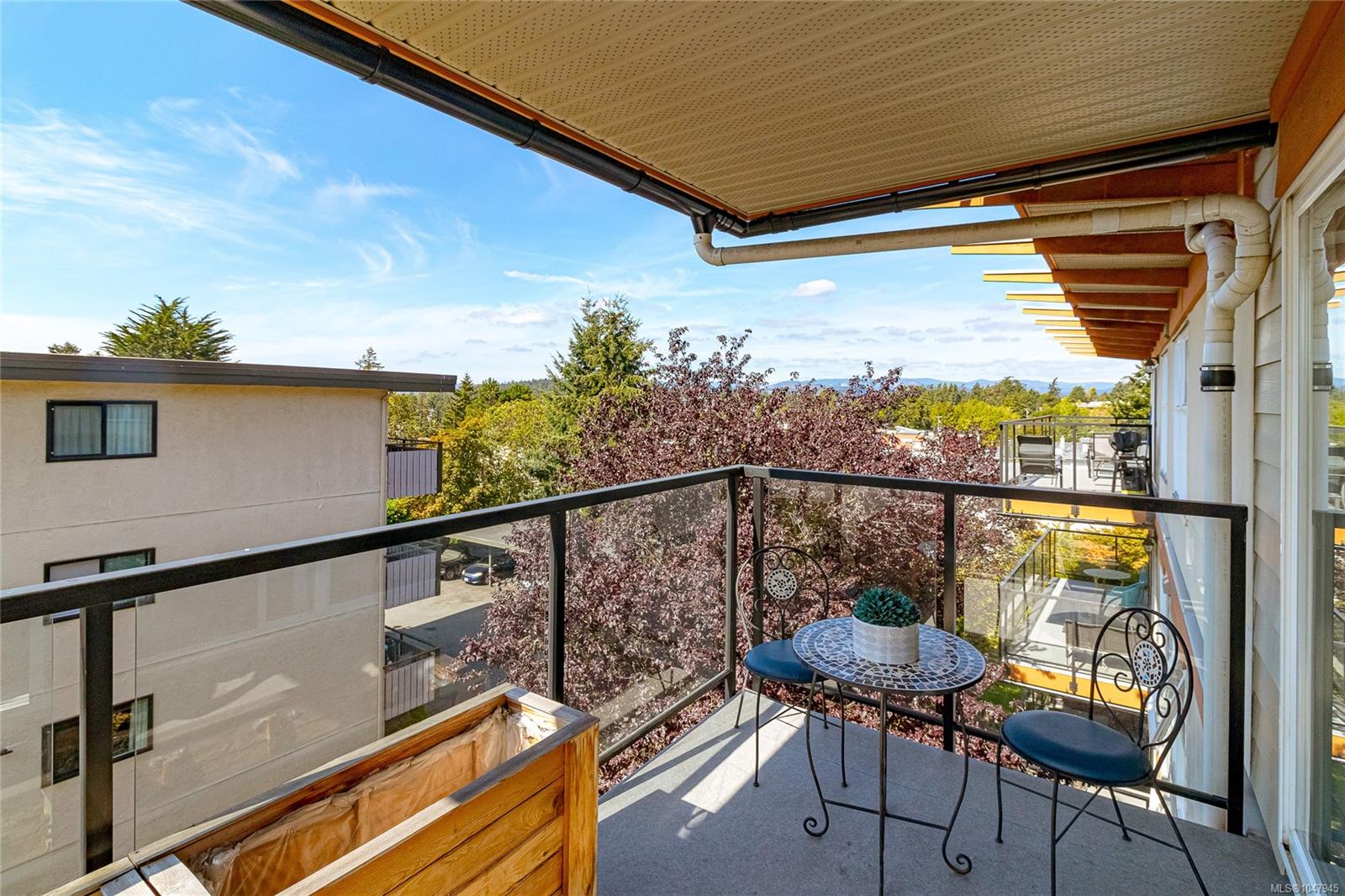 2940 Harriet Rd #404