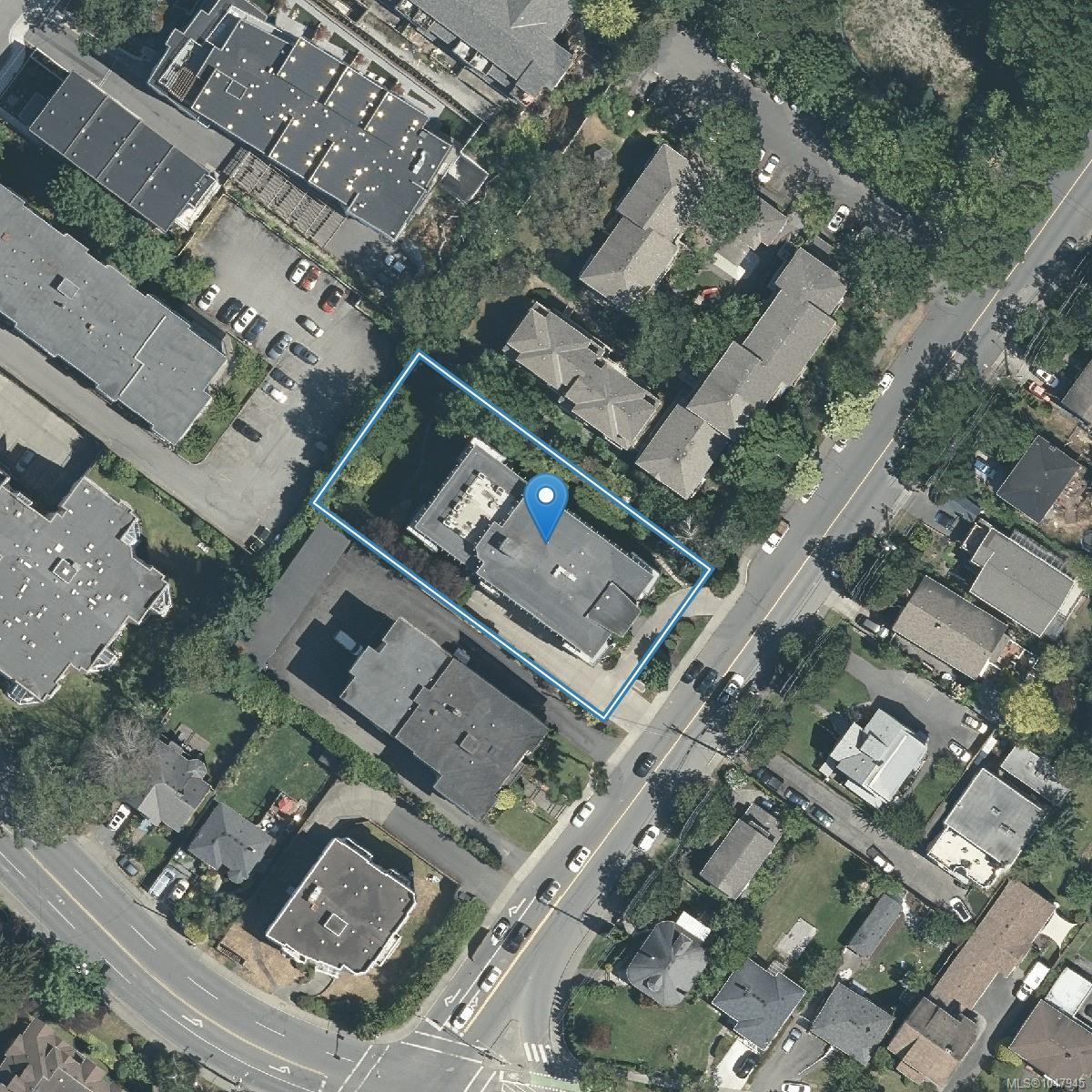 2940 Harriet Rd #404