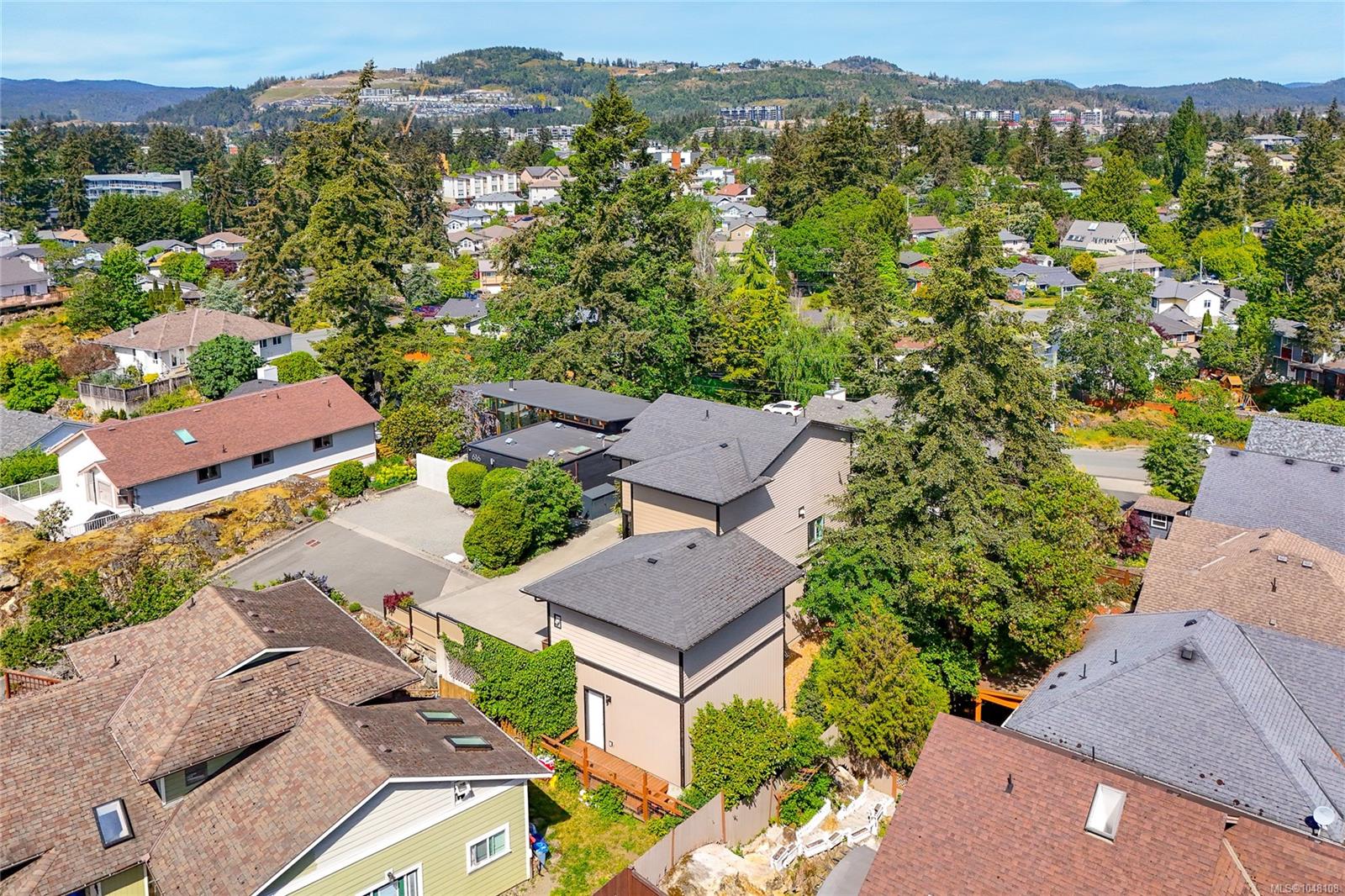 614 Cornerstone Close