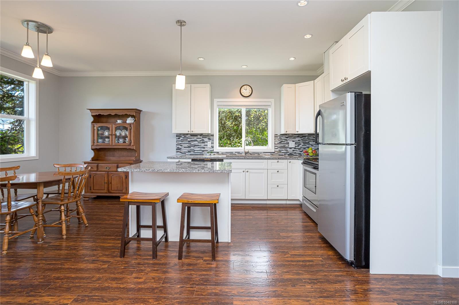614 Cornerstone Close