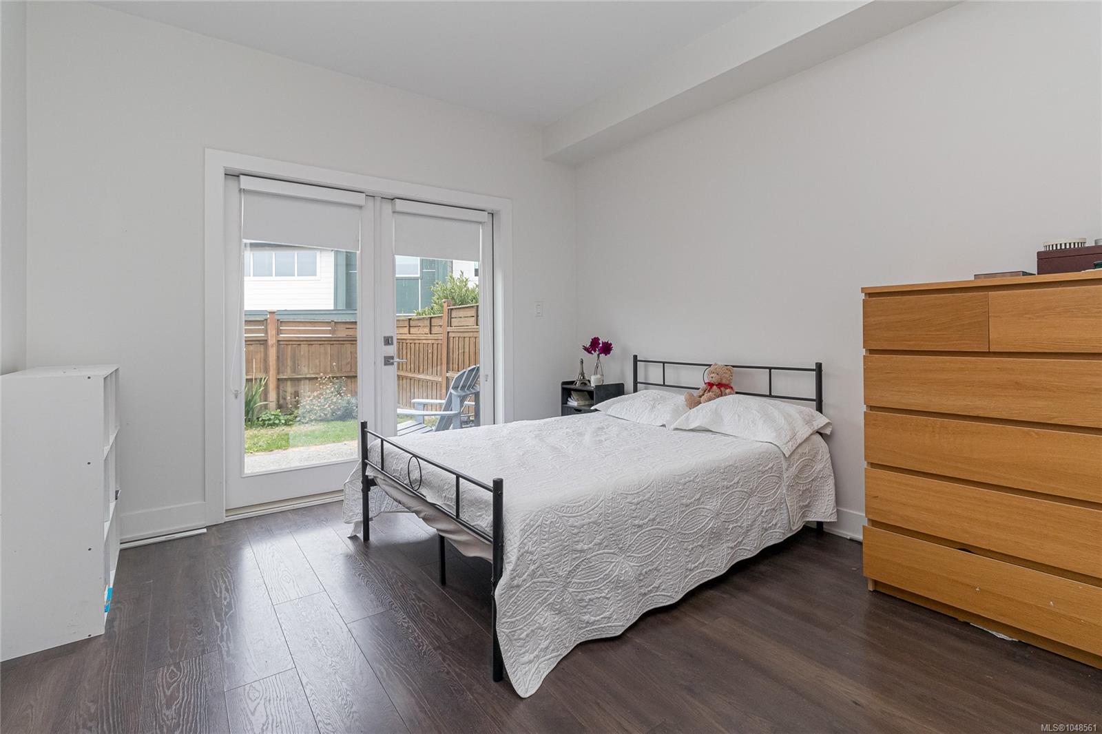 2874 Meridian Ave