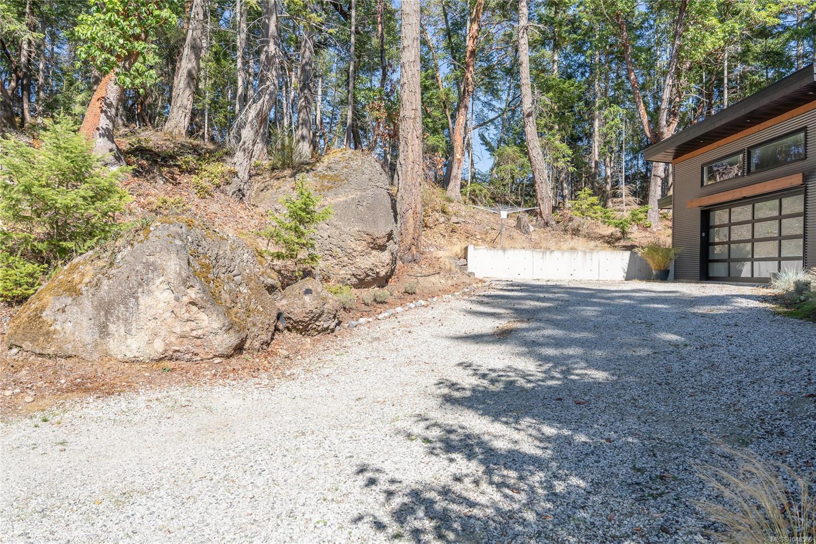 1322 Nose Point Rd