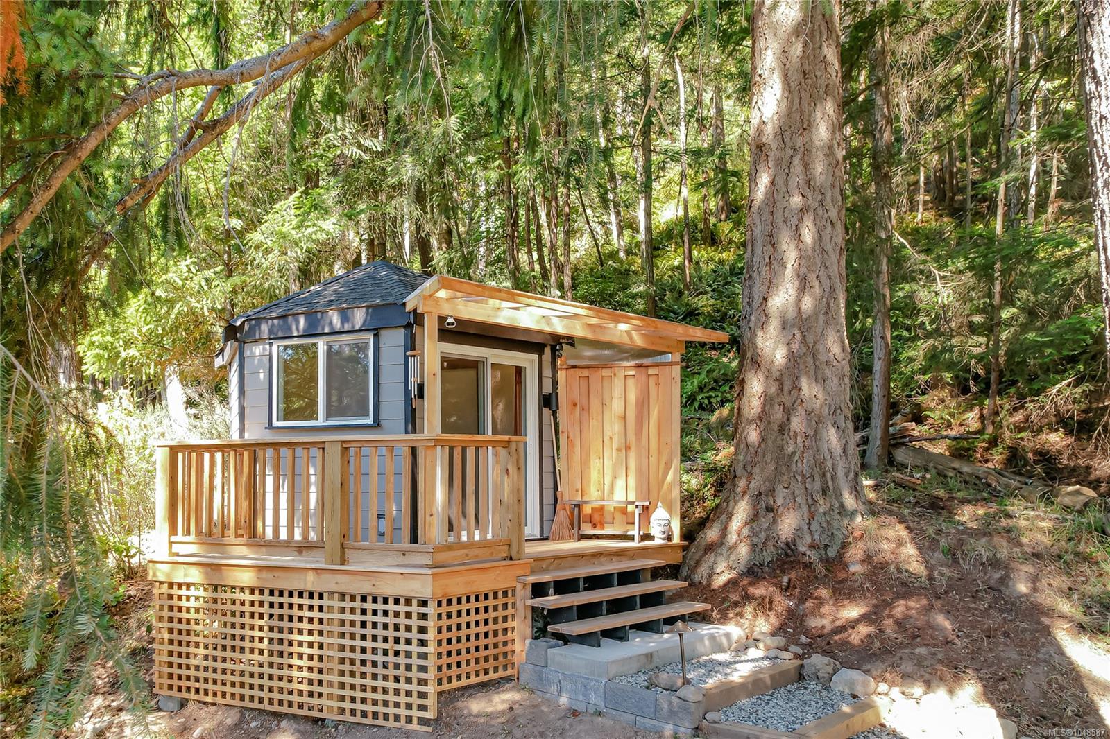 287 Cusheon Lake Rd