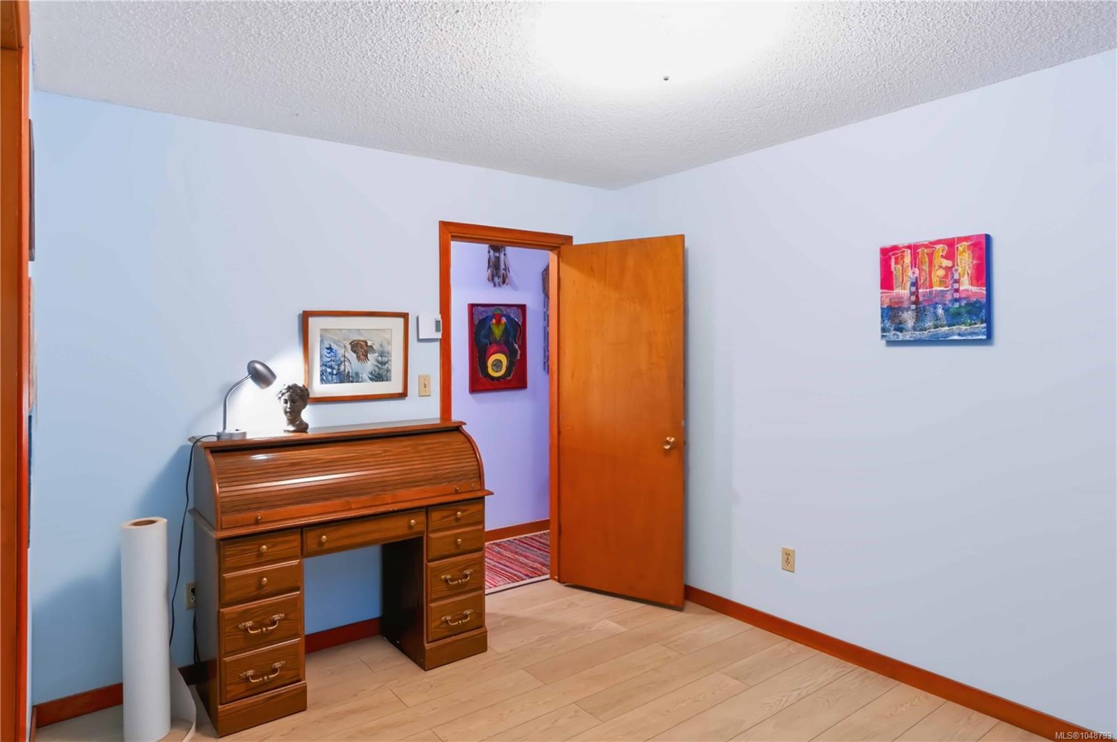 119 Creekside Dr
