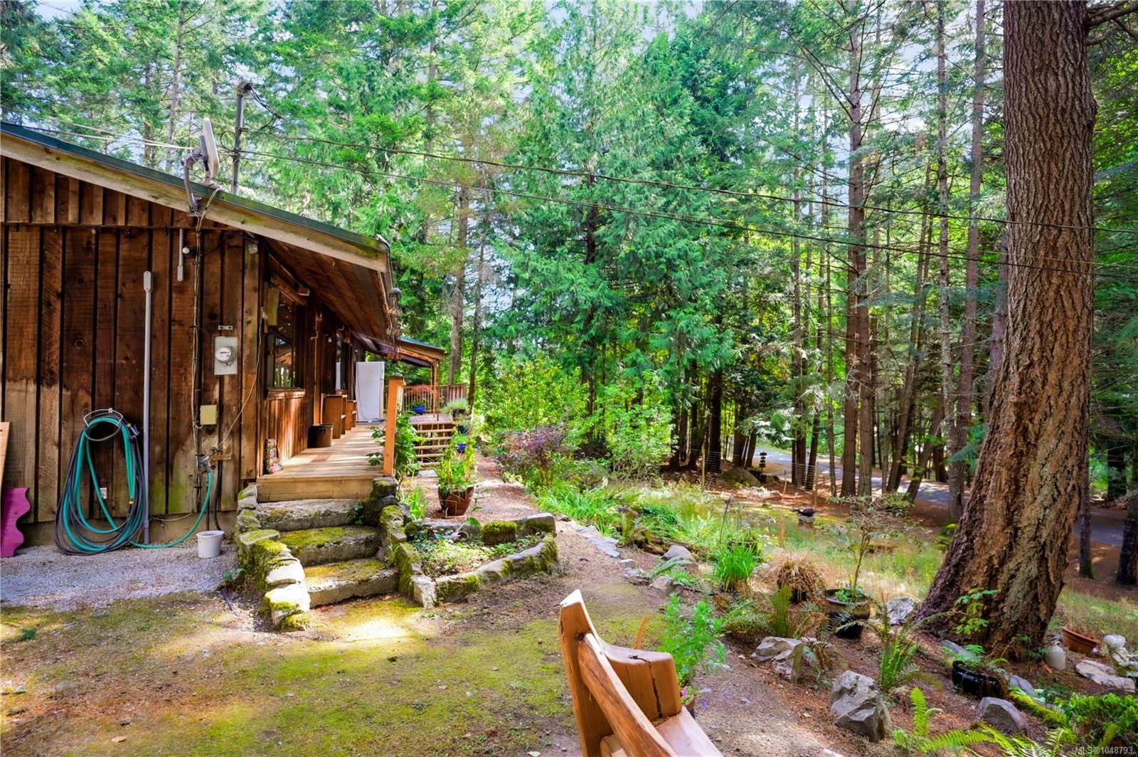 119 Creekside Dr