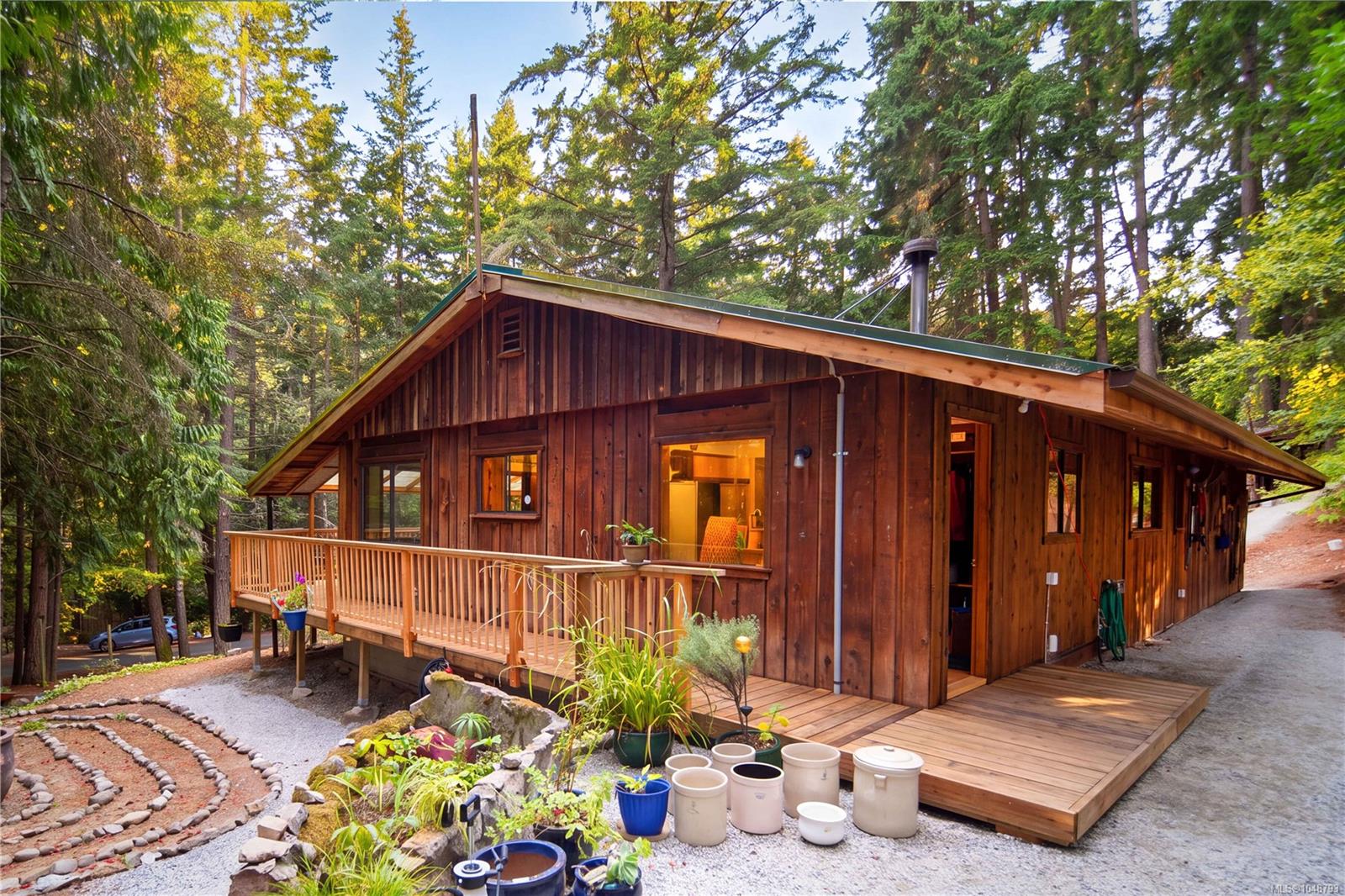 119 Creekside Dr