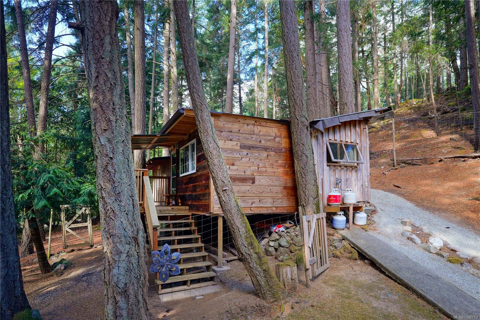 119 Creekside Dr