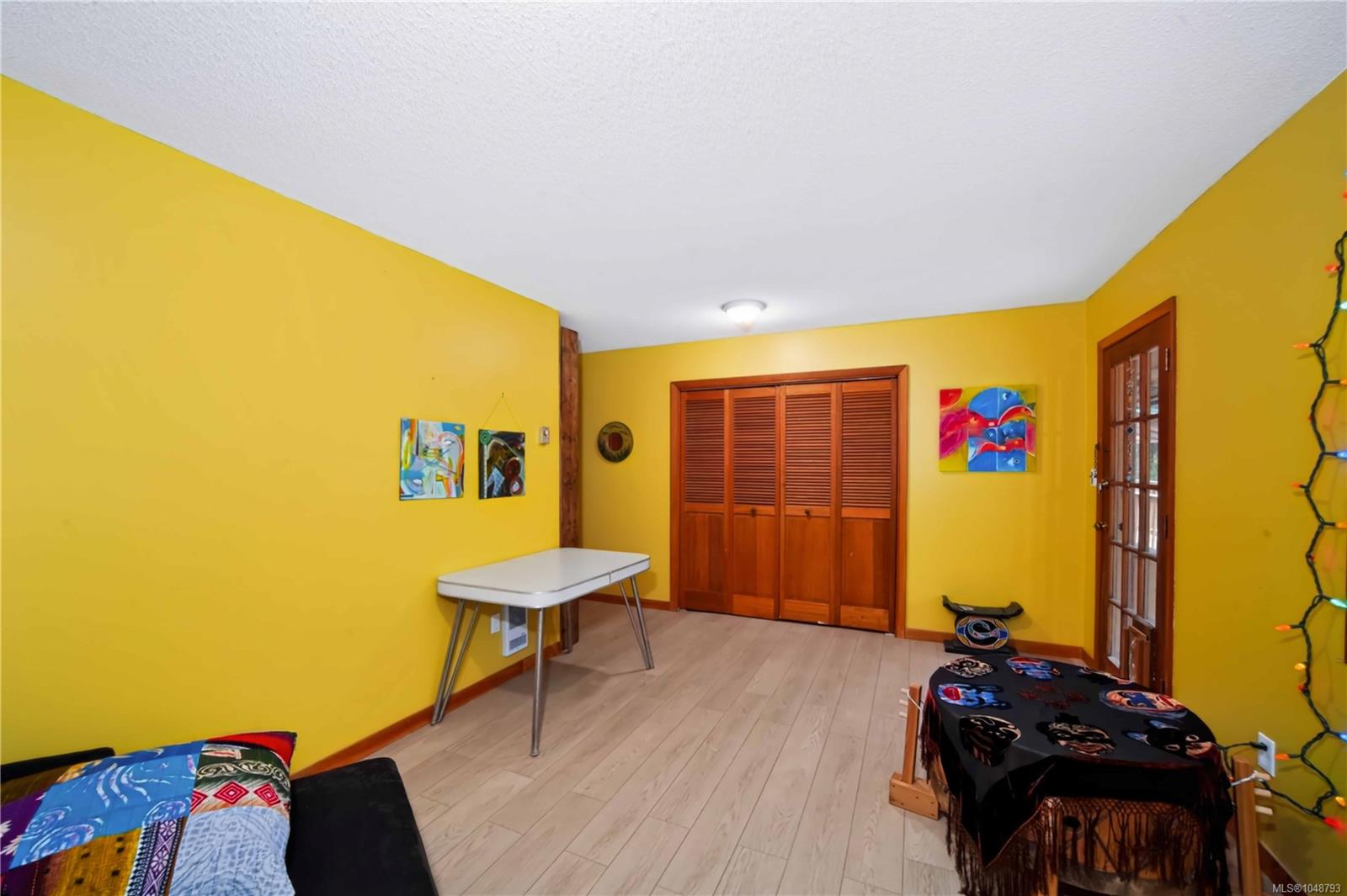 119 Creekside Dr