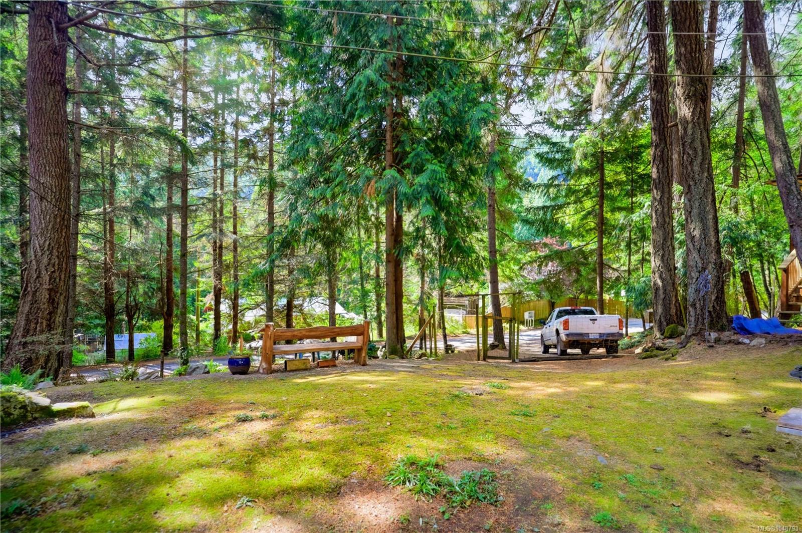 119 Creekside Dr