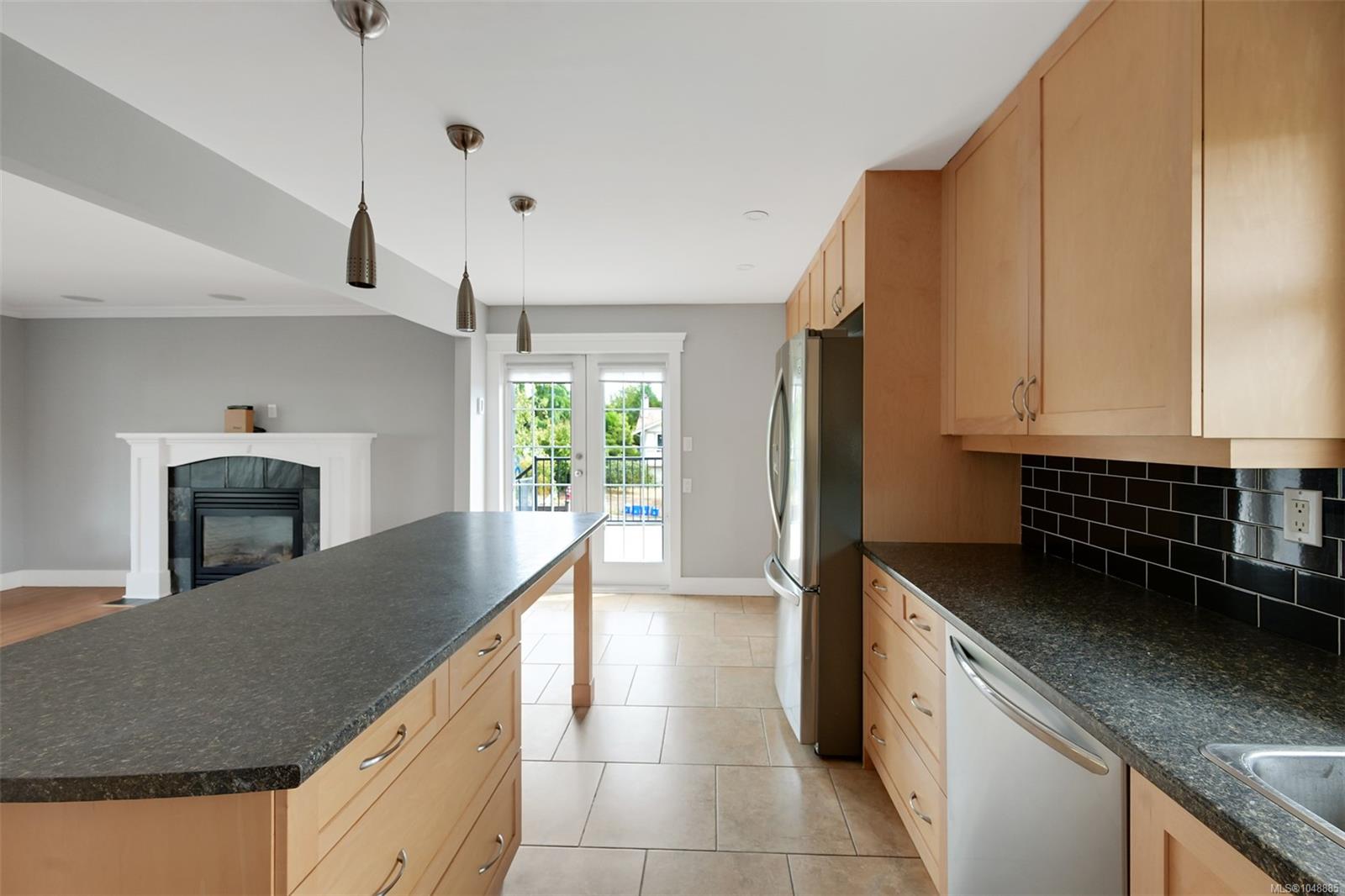 670 Polyanthus Cres